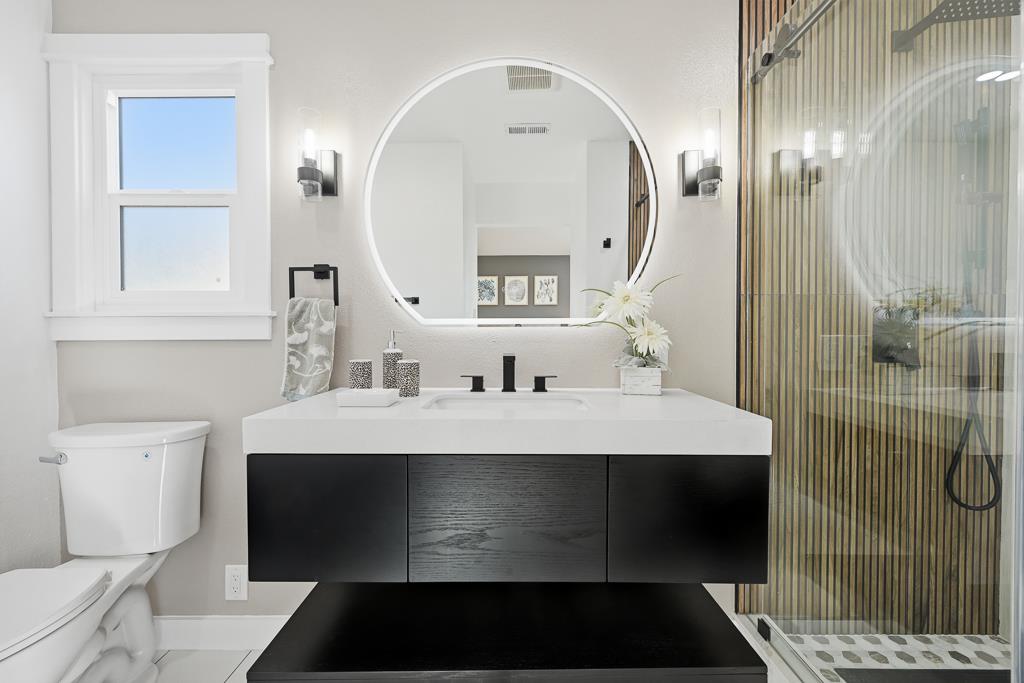 Detail Gallery Image 35 of 66 For 1884 Lanier Ave, San Leandro,  CA 94579 - 4 Beds | 3 Baths