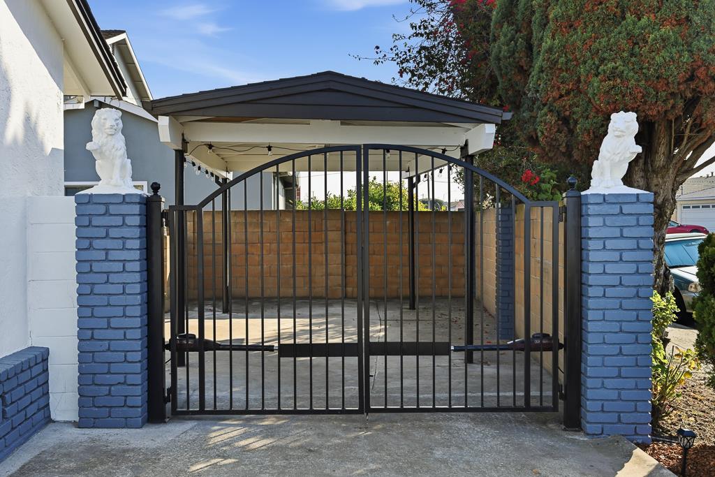 Detail Gallery Image 6 of 66 For 1884 Lanier Ave, San Leandro,  CA 94579 - 4 Beds | 3 Baths