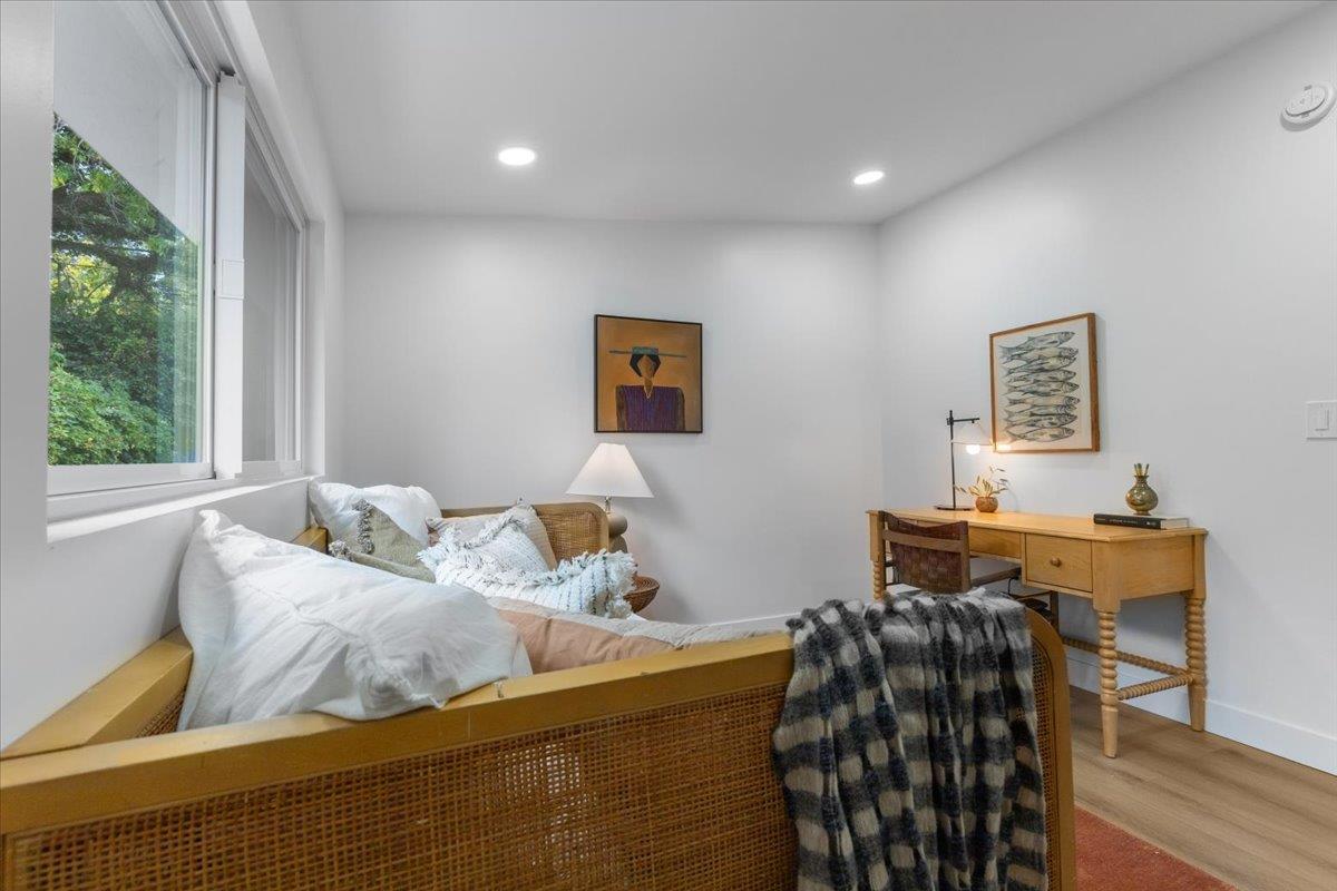 Detail Gallery Image 23 of 26 For 2375 Adele Ave, Mountain View,  CA 94043 - 3 Beds | 2 Baths