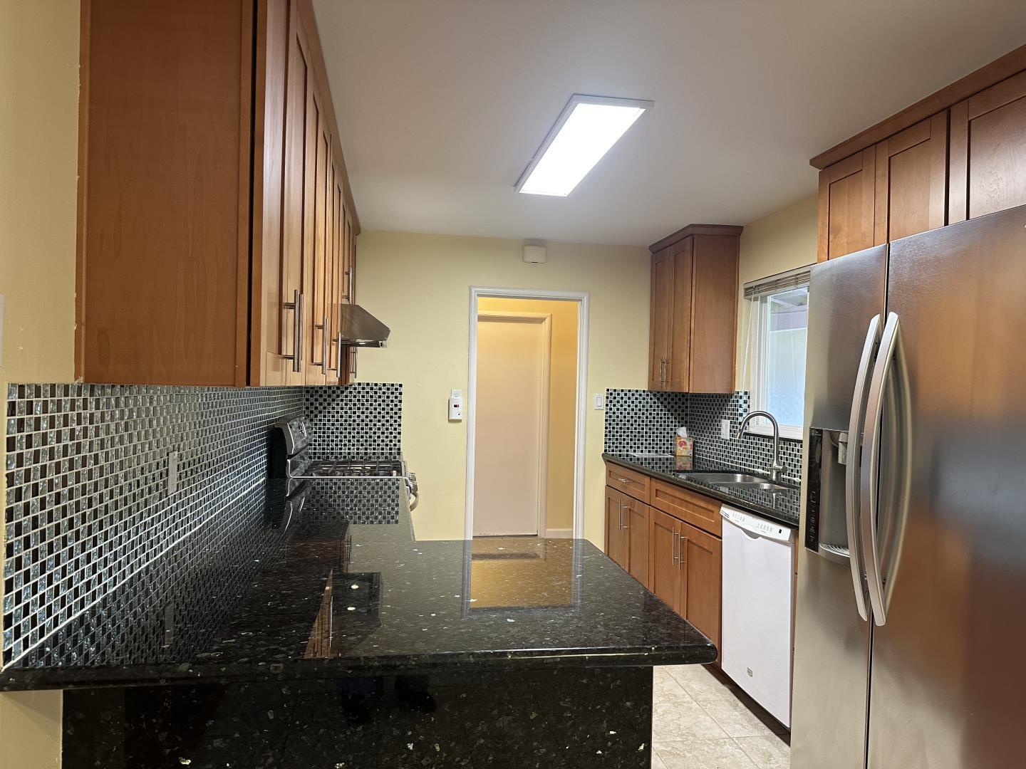 Detail Gallery Image 18 of 26 For 1934 Foxworthy Ave, San Jose,  CA 95124 - 3 Beds | 2 Baths