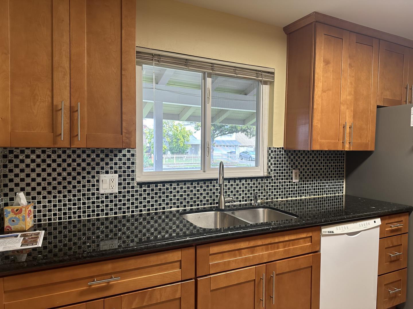 Detail Gallery Image 19 of 26 For 1934 Foxworthy Ave, San Jose,  CA 95124 - 3 Beds | 2 Baths