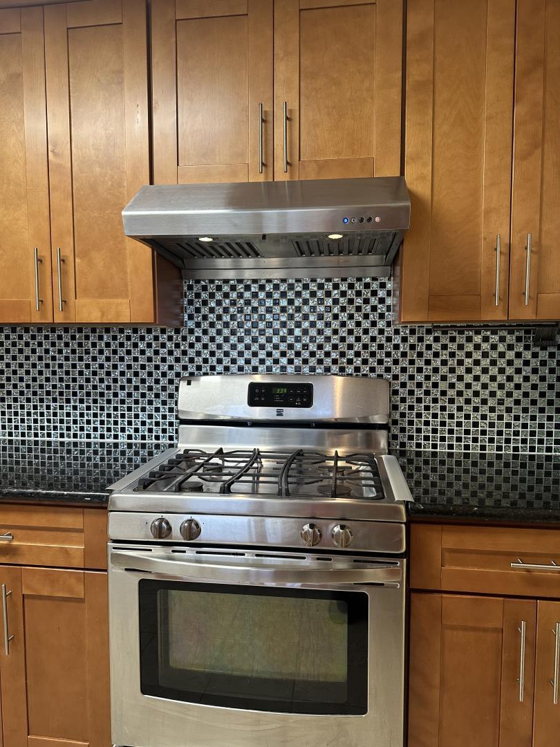 Detail Gallery Image 20 of 26 For 1934 Foxworthy Ave, San Jose,  CA 95124 - 3 Beds | 2 Baths