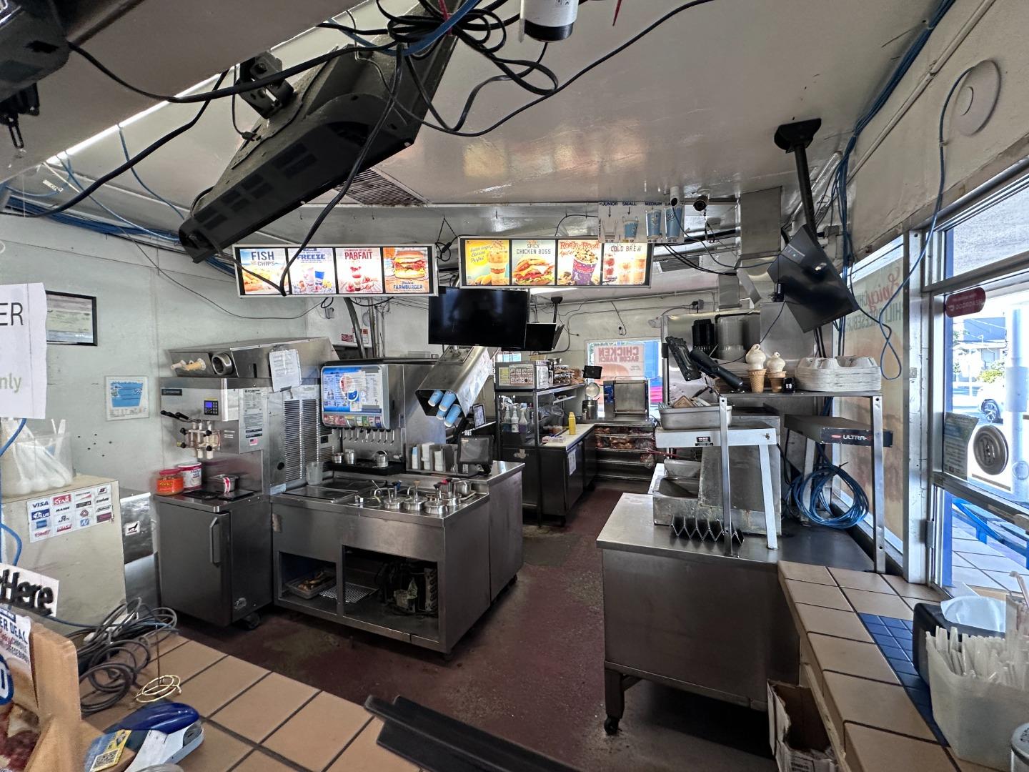 Detail Gallery Image 19 of 51 For 229 Laurel St, Santa Cruz,  CA 95060 - – Beds | – Baths