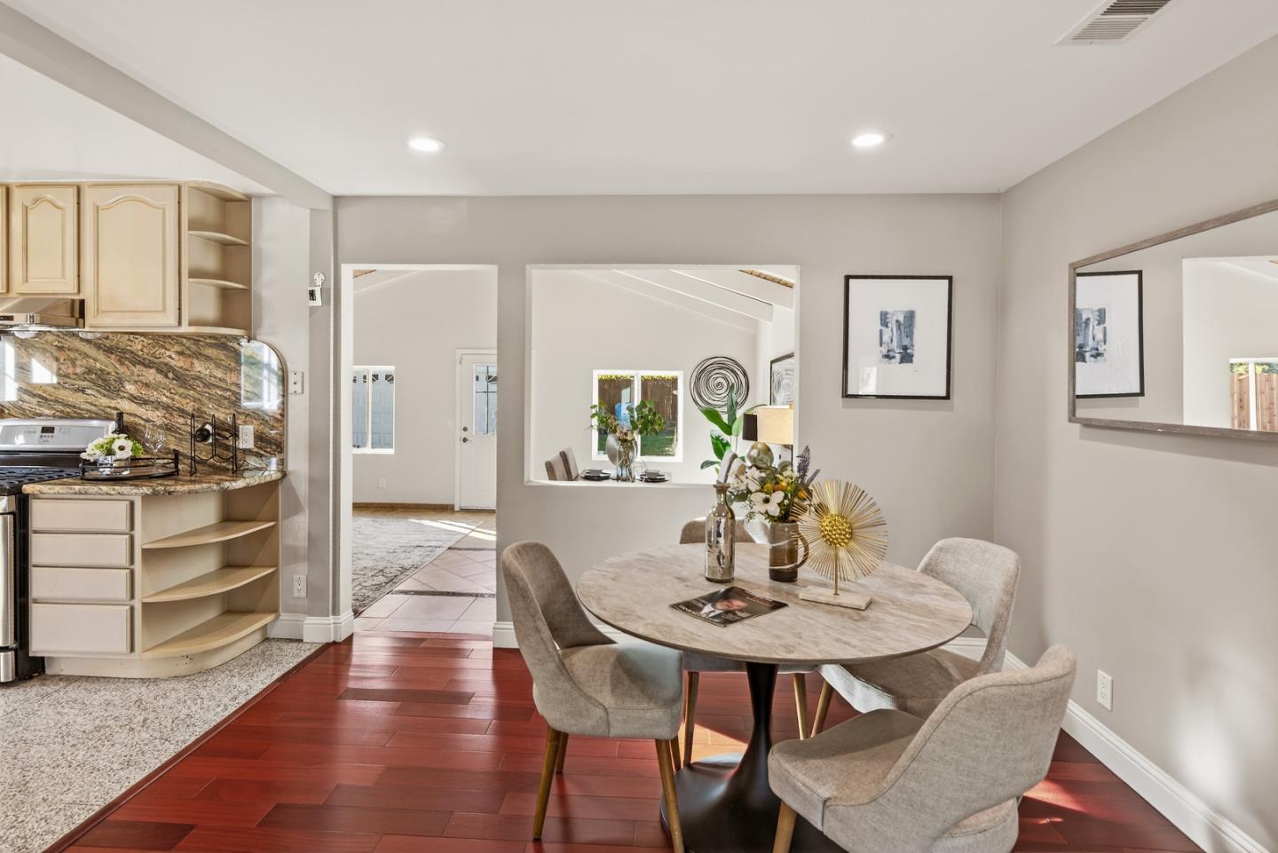 Detail Gallery Image 11 of 41 For 18732 Afton Ave, Saratoga,  CA 95070 - 4 Beds | 2 Baths