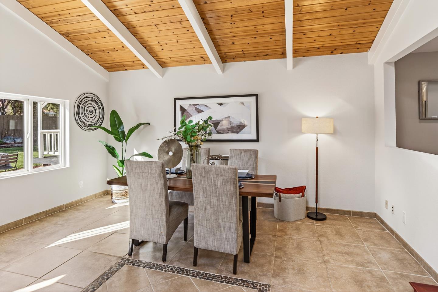 Detail Gallery Image 12 of 41 For 18732 Afton Ave, Saratoga,  CA 95070 - 4 Beds | 2 Baths