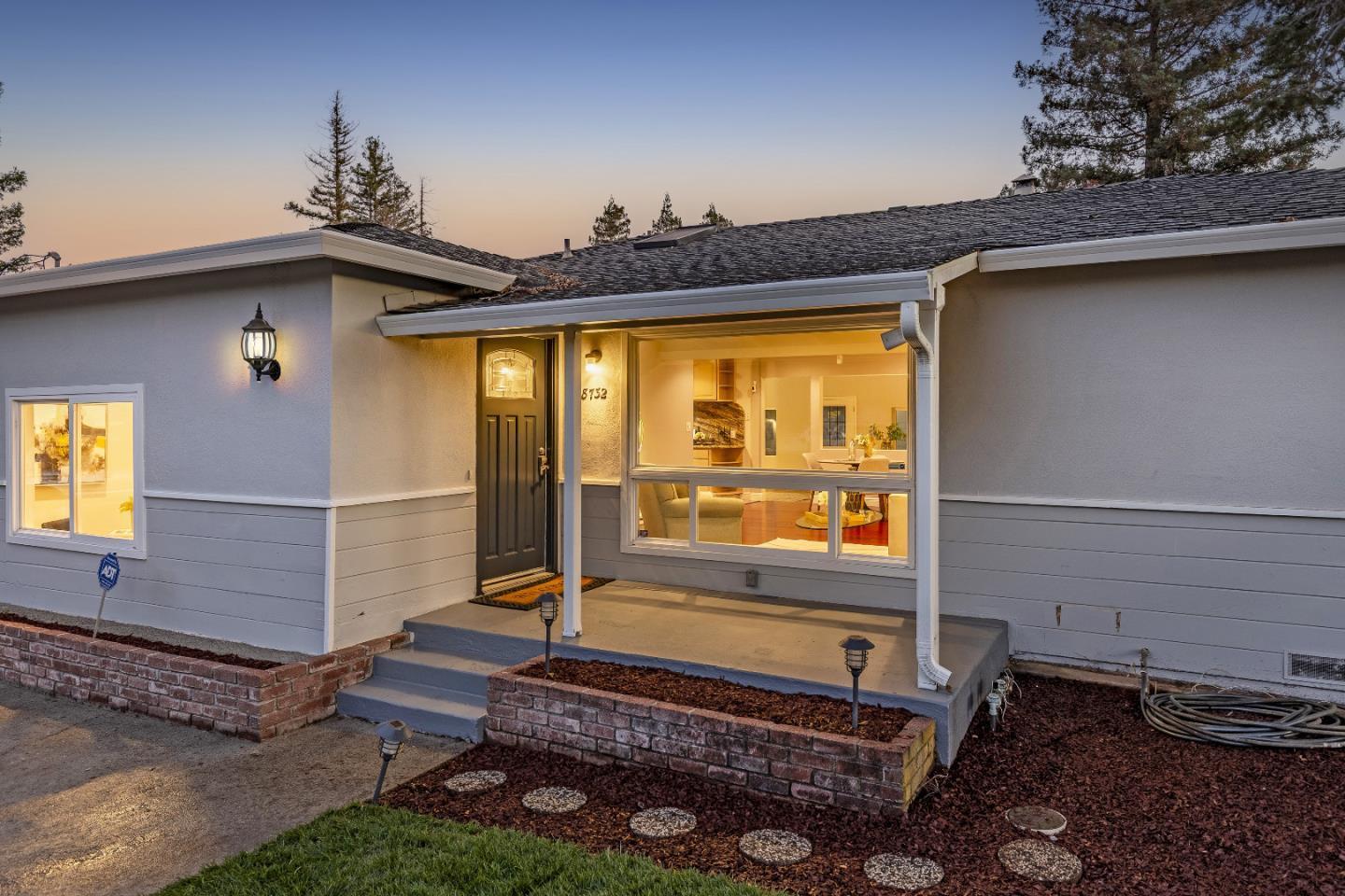 Detail Gallery Image 3 of 41 For 18732 Afton Ave, Saratoga,  CA 95070 - 4 Beds | 2 Baths