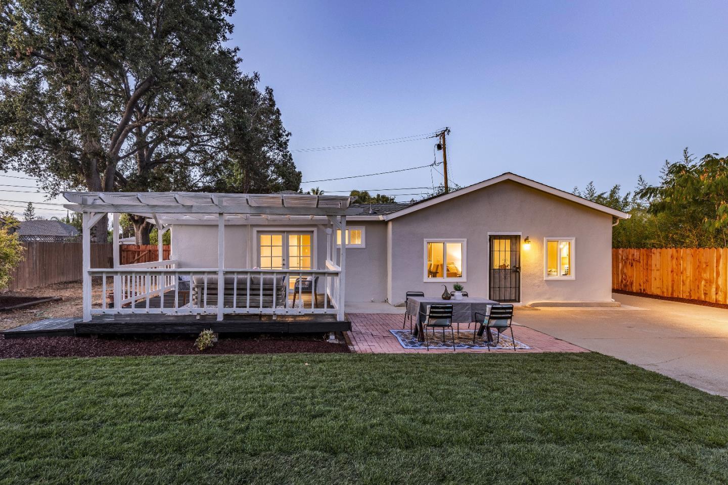 Detail Gallery Image 30 of 41 For 18732 Afton Ave, Saratoga,  CA 95070 - 4 Beds | 2 Baths