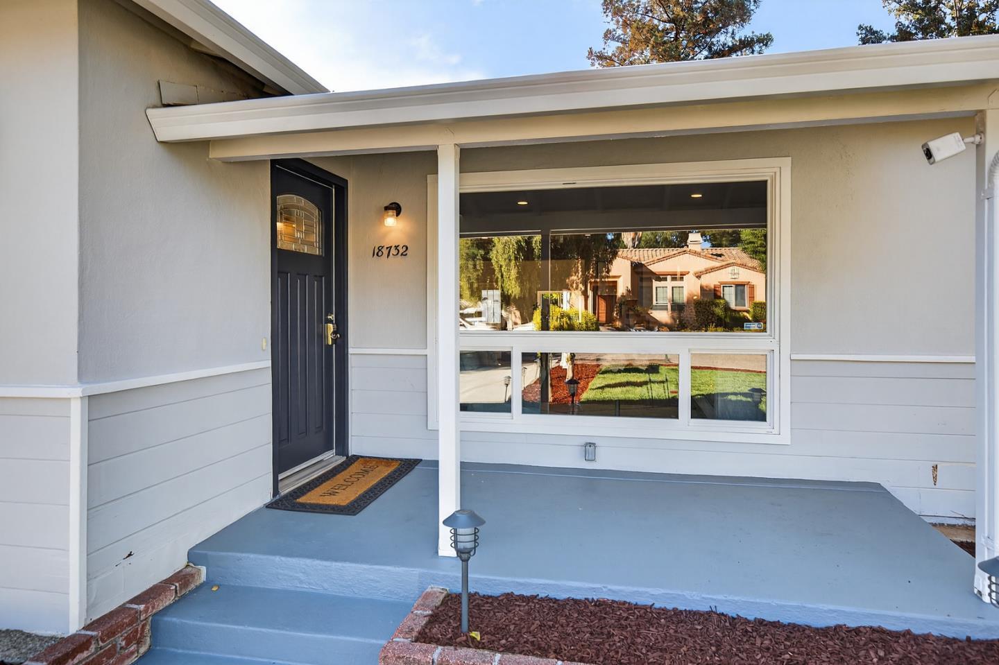 Detail Gallery Image 4 of 41 For 18732 Afton Ave, Saratoga,  CA 95070 - 4 Beds | 2 Baths