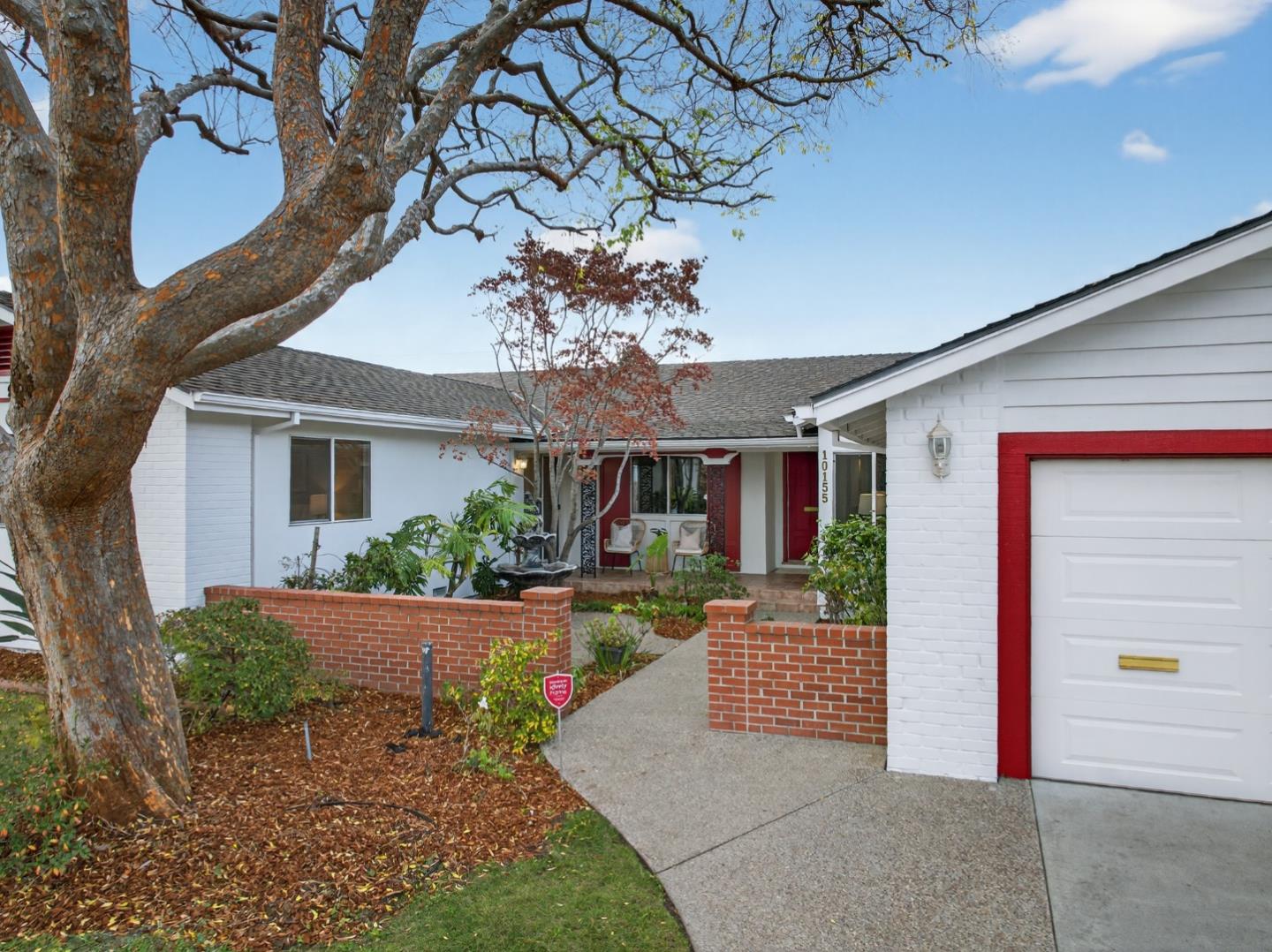 Detail Gallery Image 2 of 117 For 10155 Western Dr, Cupertino,  CA 95014 - 4 Beds | 3 Baths