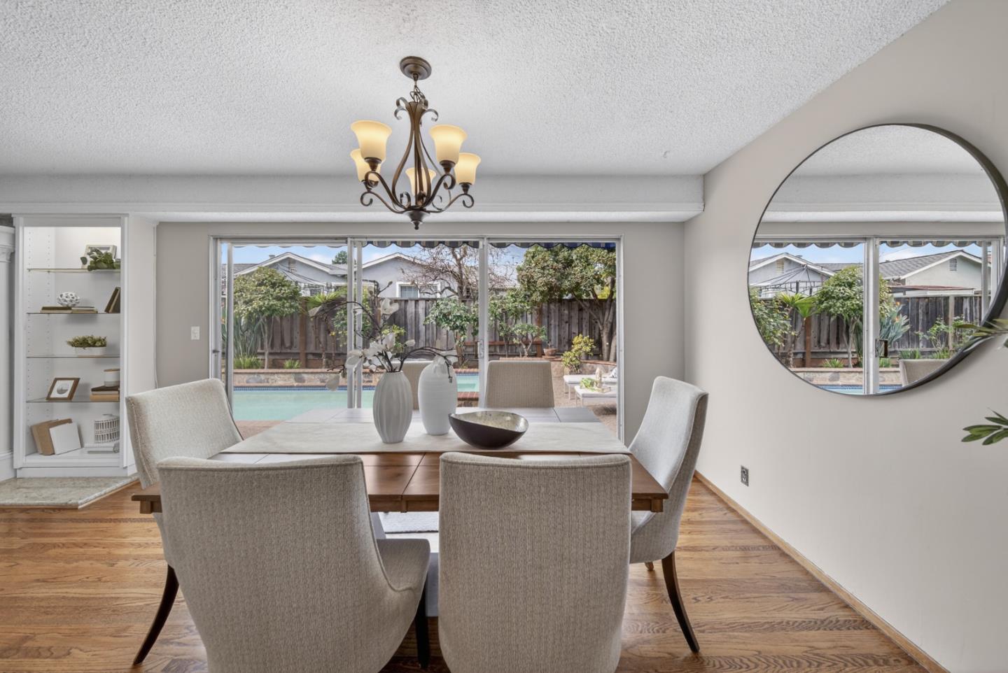 Detail Gallery Image 23 of 117 For 10155 Western Dr, Cupertino,  CA 95014 - 4 Beds | 3 Baths