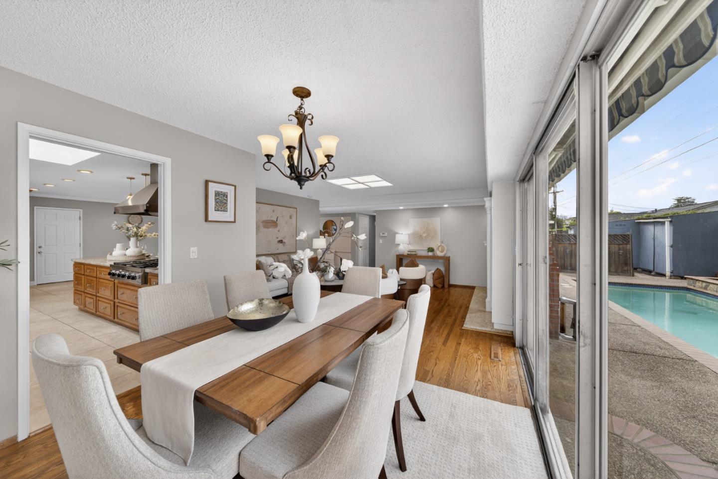 Detail Gallery Image 26 of 117 For 10155 Western Dr, Cupertino,  CA 95014 - 4 Beds | 3 Baths