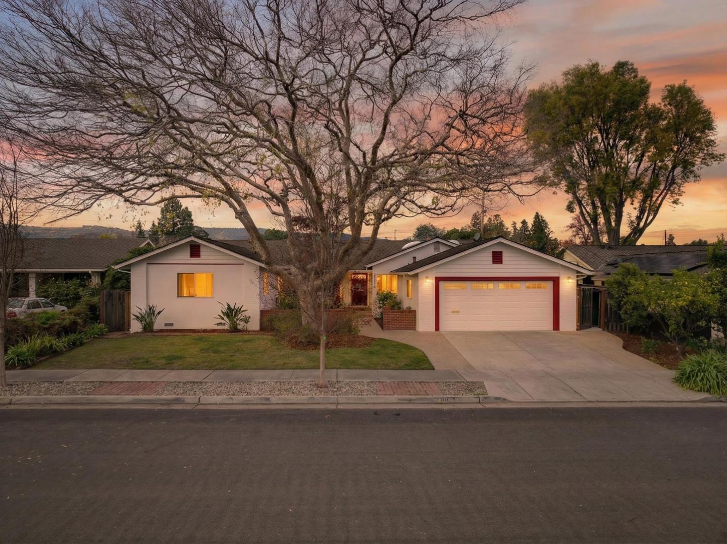 Detail Gallery Image 95 of 117 For 10155 Western Dr, Cupertino,  CA 95014 - 4 Beds | 3 Baths