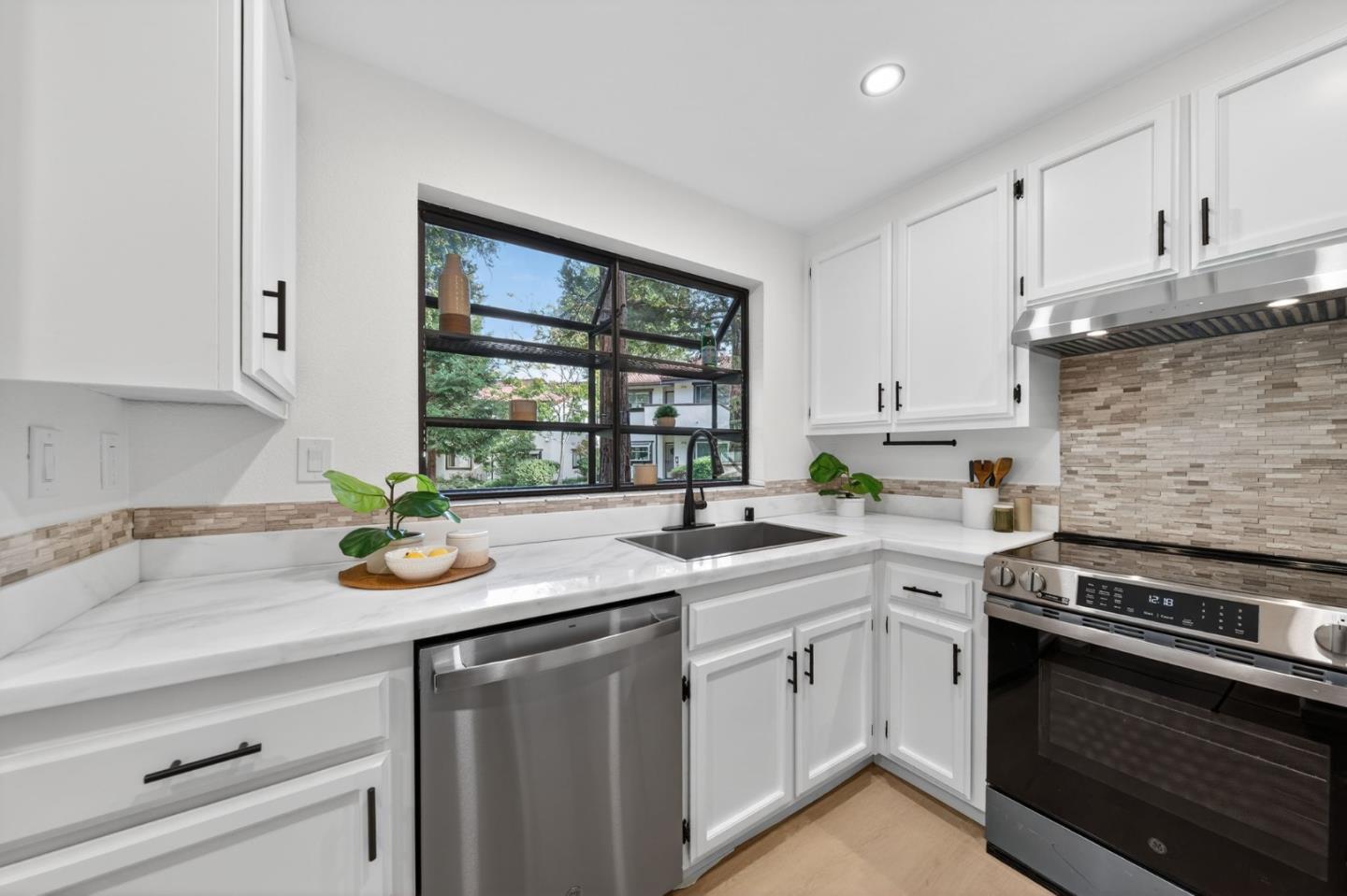 Detail Gallery Image 13 of 22 For 1400 Bowe Ave #1703,  Santa Clara,  CA 95051 - 2 Beds | 2 Baths