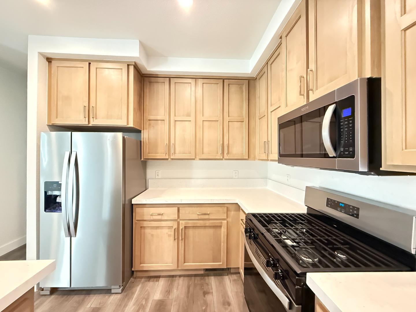 Detail Gallery Image 19 of 30 For 430 Giannotta Way #430,  San Jose,  CA 95133 - 3 Beds | 2 Baths