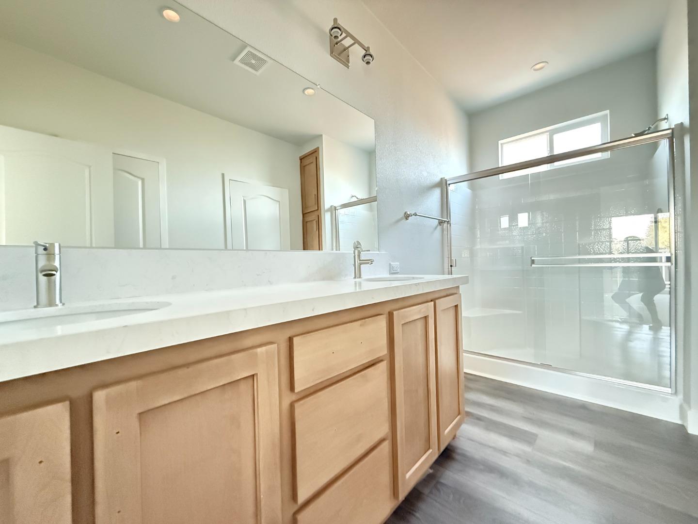 Detail Gallery Image 25 of 30 For 430 Giannotta Way #430,  San Jose,  CA 95133 - 3 Beds | 2 Baths