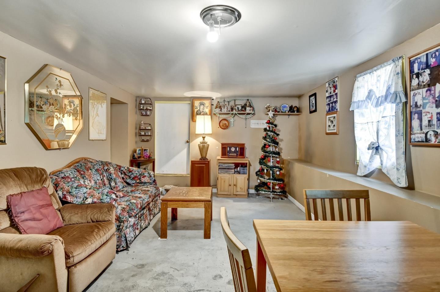 Detail Gallery Image 20 of 24 For 2819 E 23rd St, Oakland,  CA 94601 - 3 Beds | 2 Baths