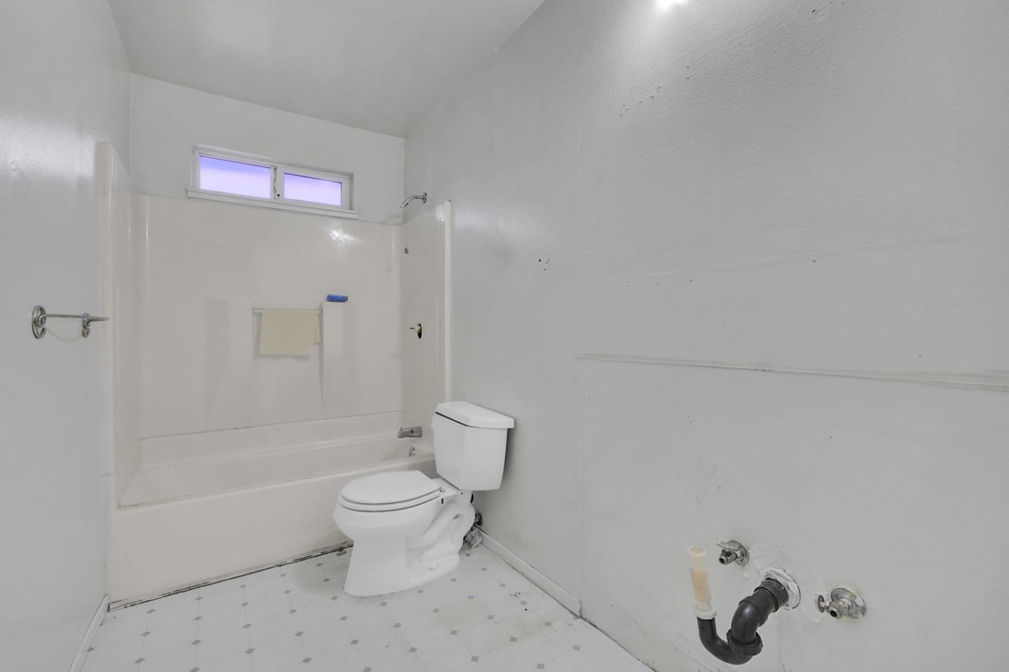 Detail Gallery Image 25 of 41 For 8734 Hermosa Ct, Stockton,  CA 95210 - 4 Beds | 2 Baths