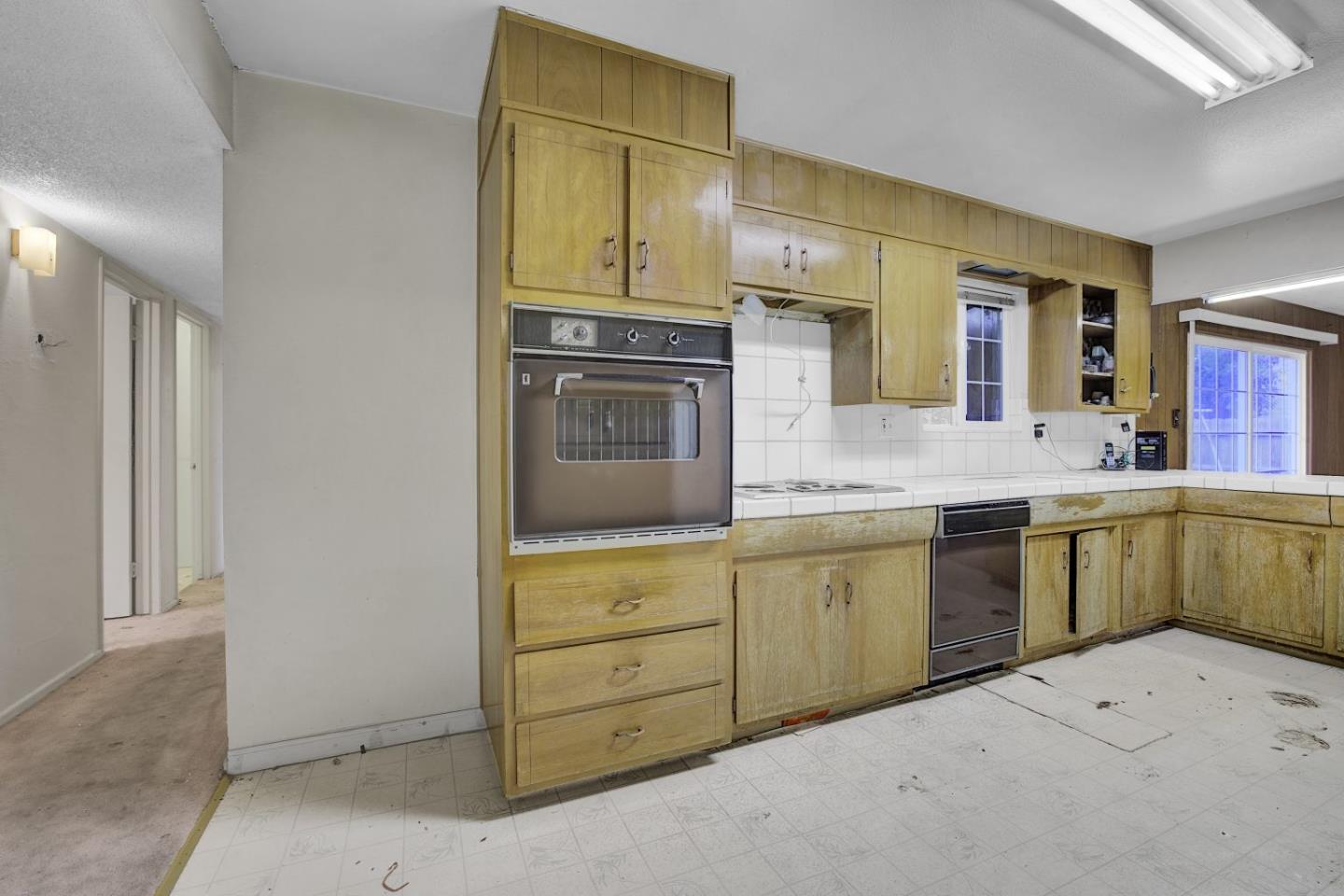 Detail Gallery Image 8 of 41 For 8734 Hermosa Ct, Stockton,  CA 95210 - 4 Beds | 2 Baths