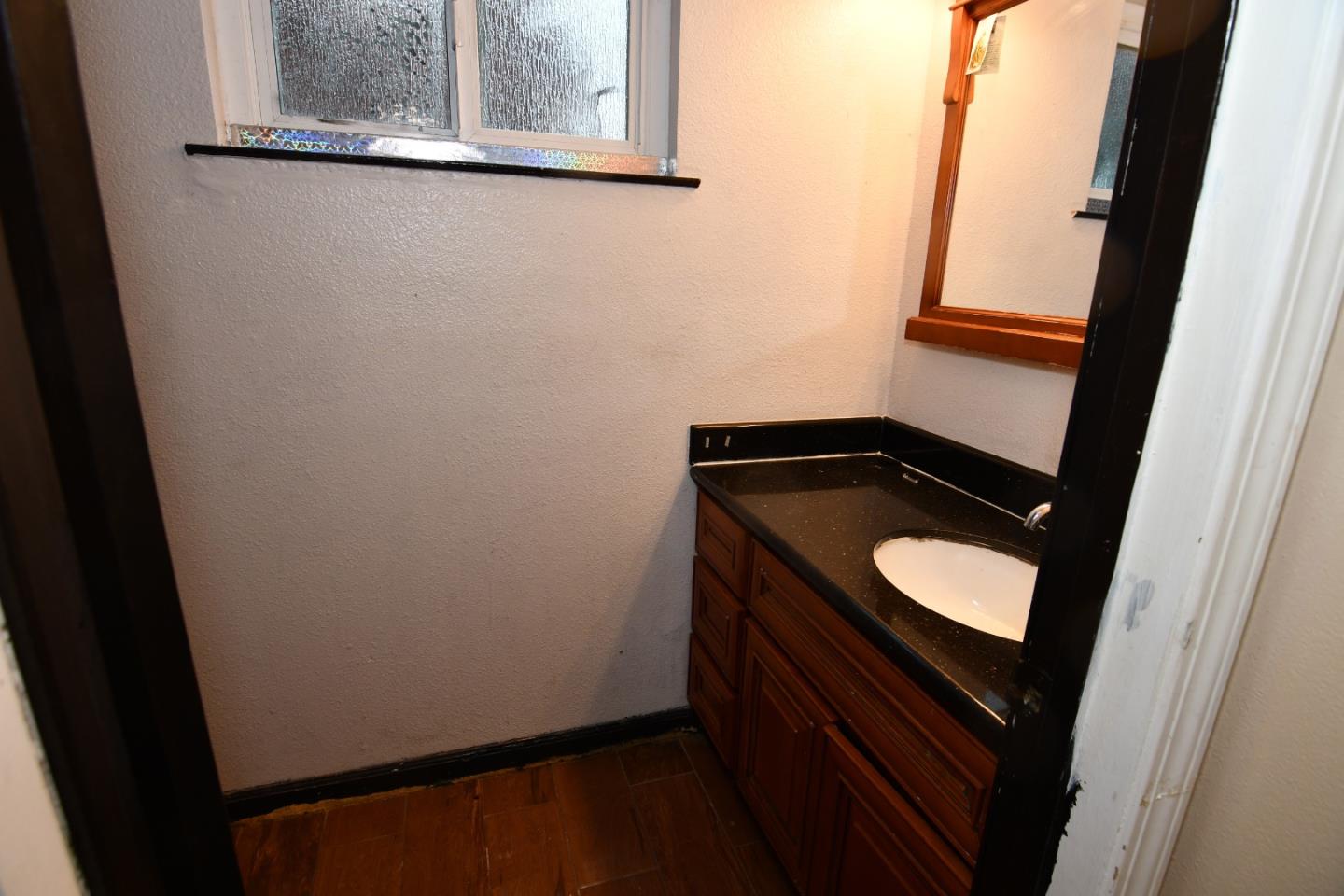 Detail Gallery Image 15 of 20 For 3367 Holderman Dr, San Jose,  CA 95148 - 4 Beds | 2/1 Baths