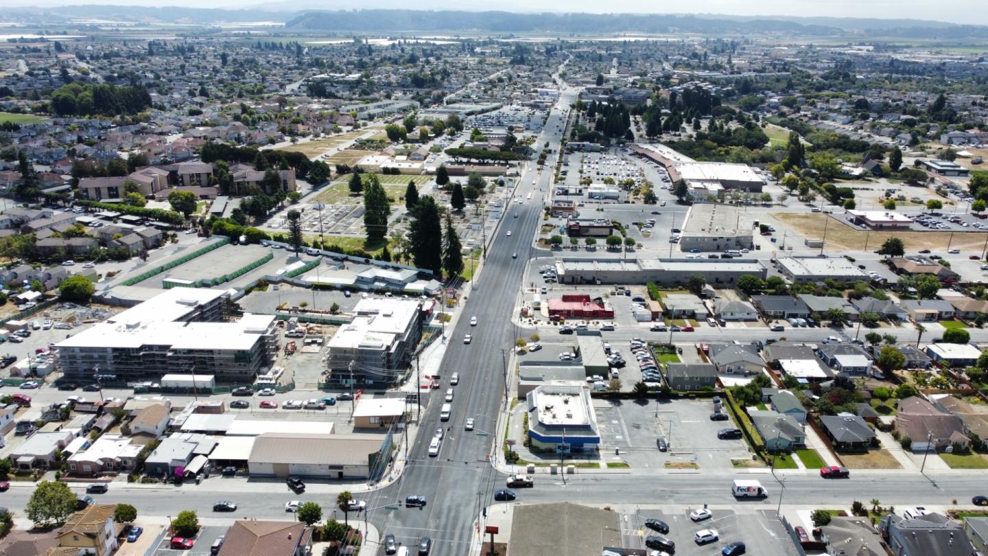 Detail Gallery Image 12 of 31 For 1487 Freedom Blvd, Watsonville,  CA 95076 - – Beds | – Baths