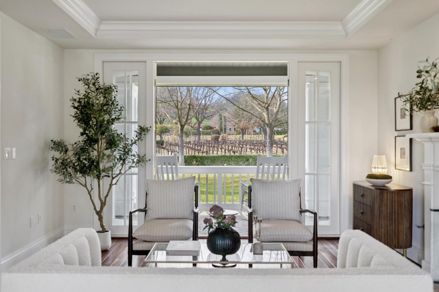 Detail Gallery Image 22 of 89 For 1450 Lakeview Ct, San Martin,  CA 95046 - 6 Beds | 5/1 Baths