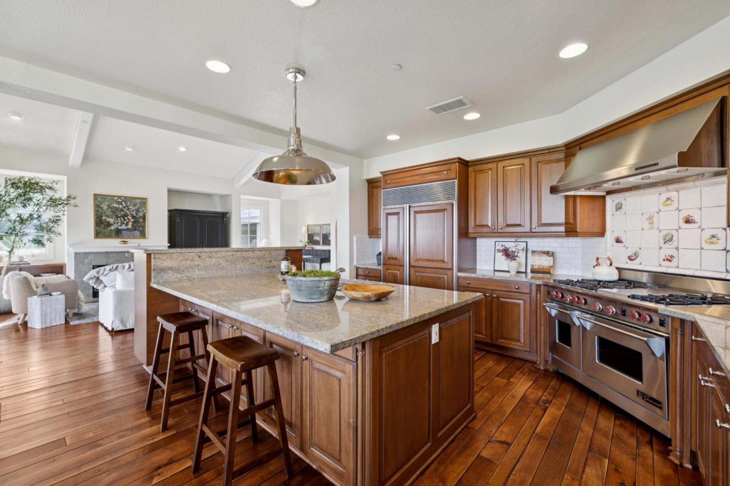 Detail Gallery Image 38 of 89 For 1450 Lakeview Ct, San Martin,  CA 95046 - 6 Beds | 5/1 Baths