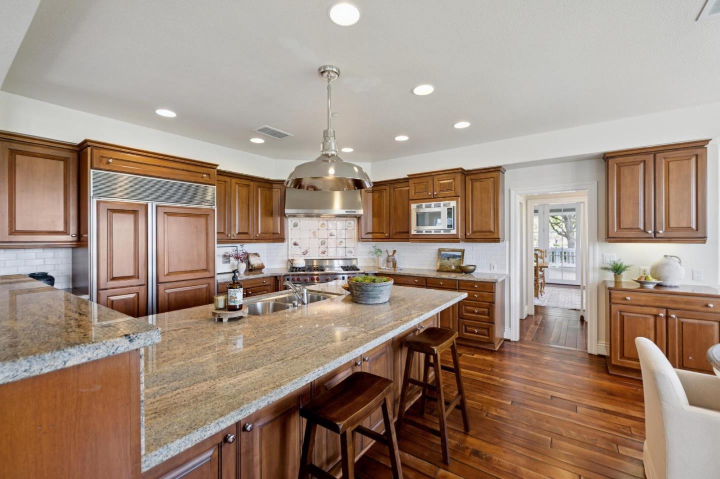 Detail Gallery Image 39 of 89 For 1450 Lakeview Ct, San Martin,  CA 95046 - 6 Beds | 5/1 Baths