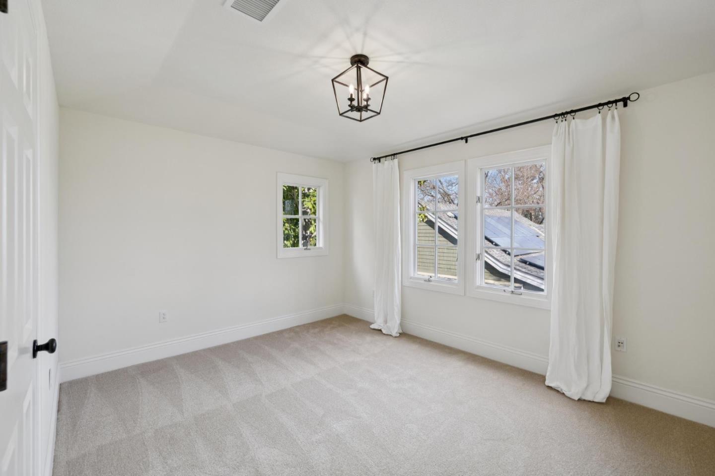 Detail Gallery Image 59 of 89 For 1450 Lakeview Ct, San Martin,  CA 95046 - 6 Beds | 5/1 Baths