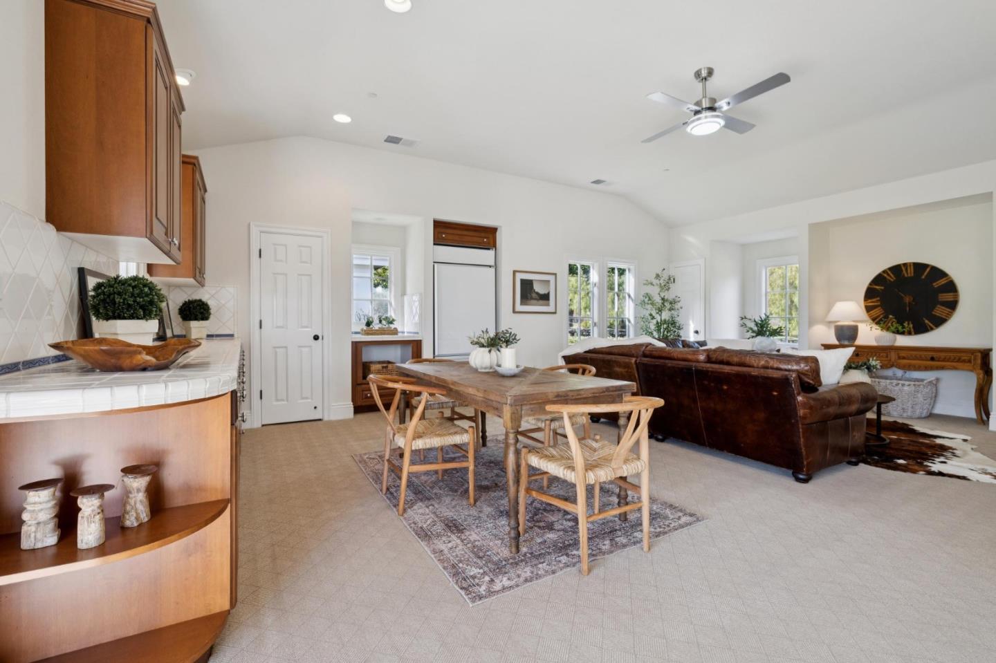 Detail Gallery Image 79 of 89 For 1450 Lakeview Ct, San Martin,  CA 95046 - 6 Beds | 5/1 Baths