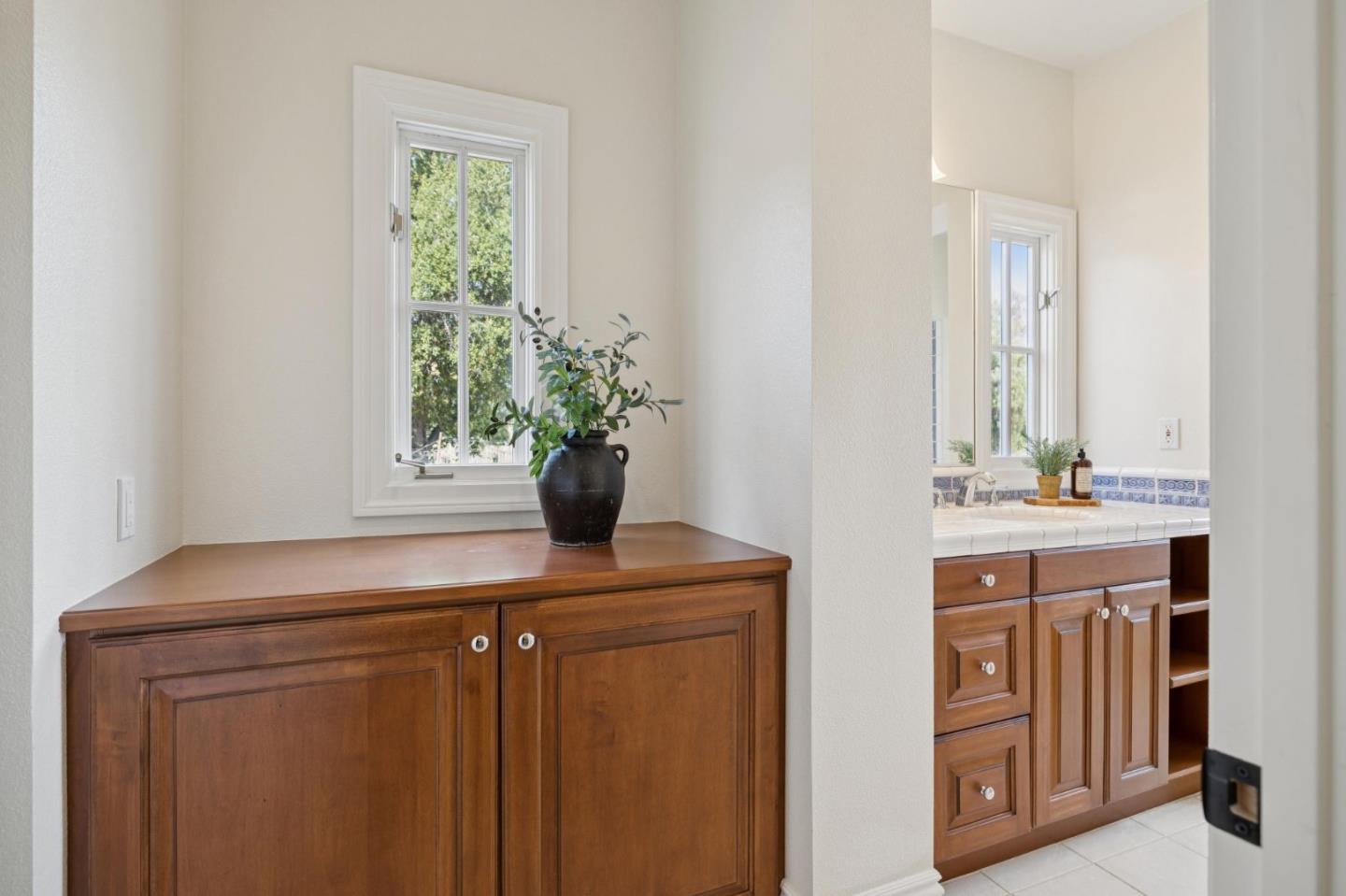 Detail Gallery Image 83 of 89 For 1450 Lakeview Ct, San Martin,  CA 95046 - 6 Beds | 5/1 Baths