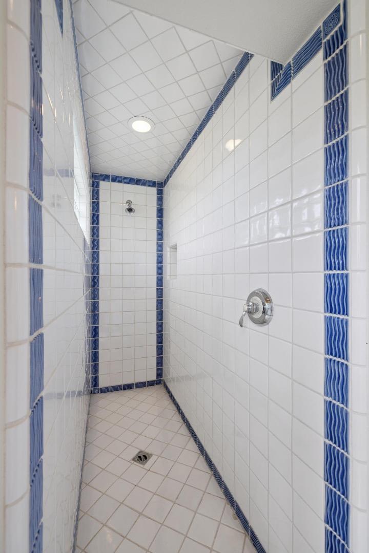 Detail Gallery Image 85 of 89 For 1450 Lakeview Ct, San Martin,  CA 95046 - 6 Beds | 5/1 Baths