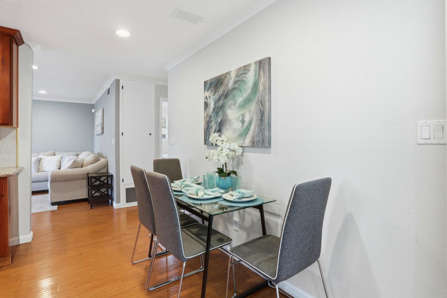 Detail Gallery Image 16 of 32 For 3458 Rocky Mountain Dr, San Jose,  CA 95127 - 3 Beds | 2 Baths