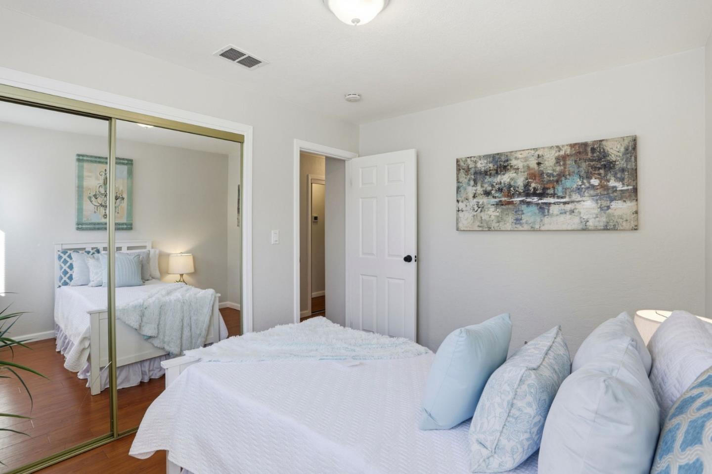 Detail Gallery Image 20 of 32 For 3458 Rocky Mountain Dr, San Jose,  CA 95127 - 3 Beds | 2 Baths