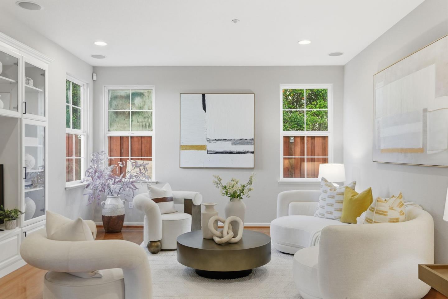 Detail Gallery Image 13 of 85 For 34794 Williams Way, Union City,  CA 94587 - 5 Beds | 4/1 Baths