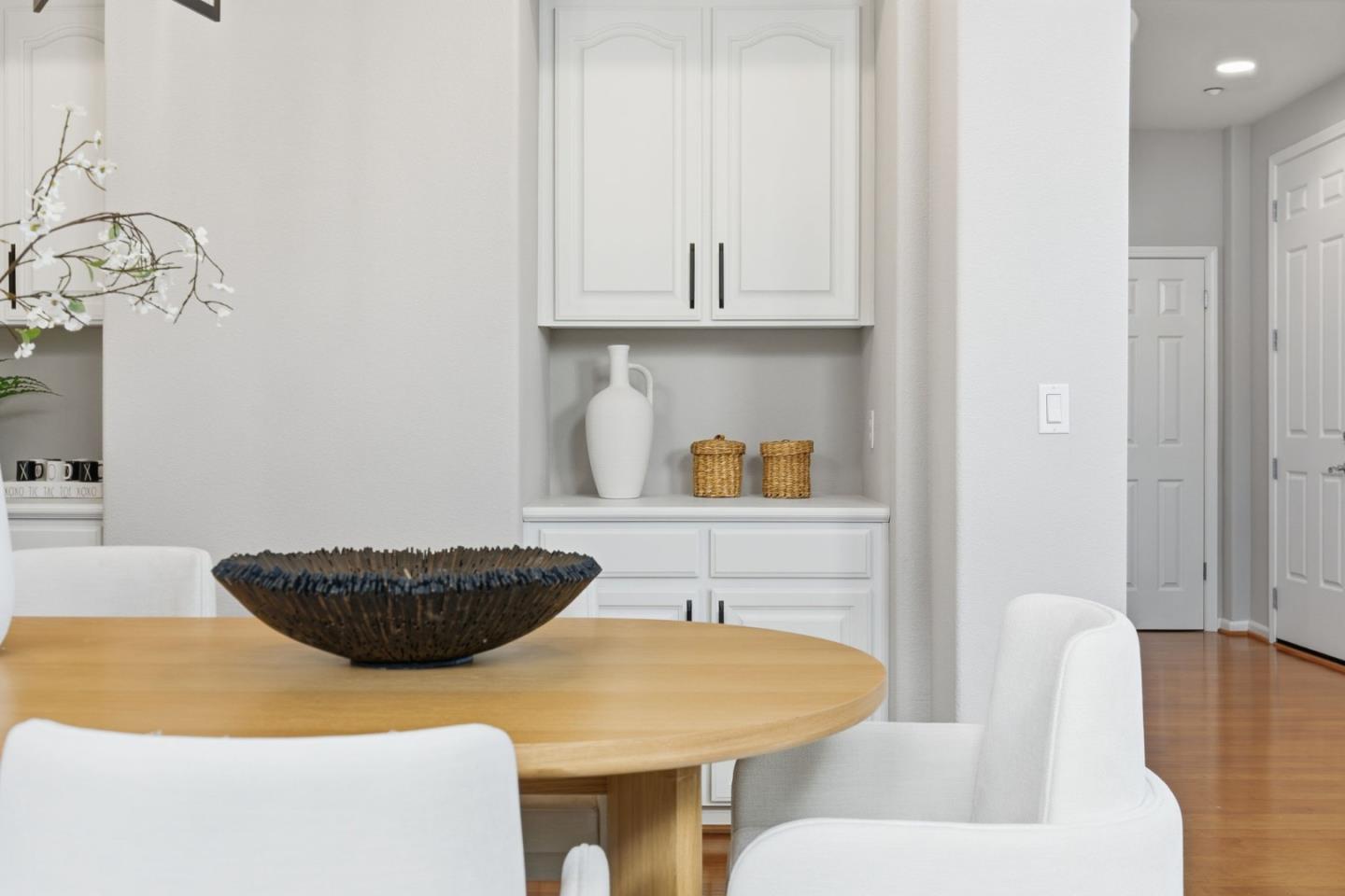 Detail Gallery Image 27 of 85 For 34794 Williams Way, Union City,  CA 94587 - 5 Beds | 4/1 Baths