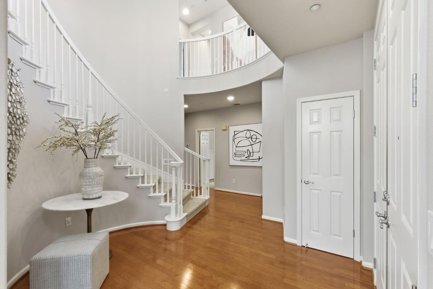 Detail Gallery Image 5 of 85 For 34794 Williams Way, Union City,  CA 94587 - 5 Beds | 4/1 Baths