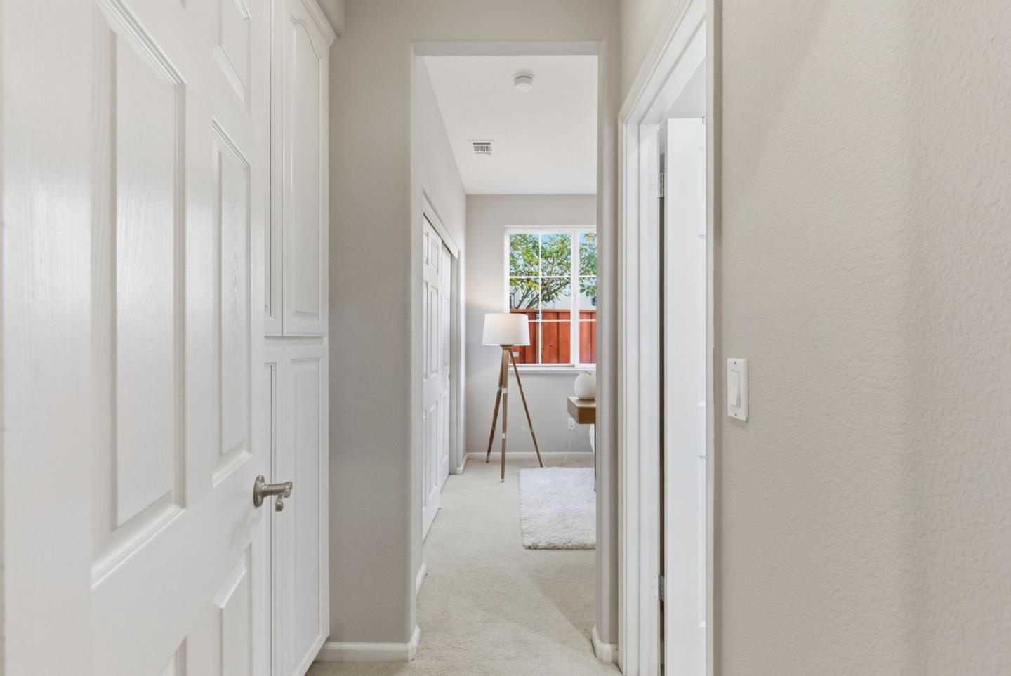 Detail Gallery Image 7 of 85 For 34794 Williams Way, Union City,  CA 94587 - 5 Beds | 4/1 Baths