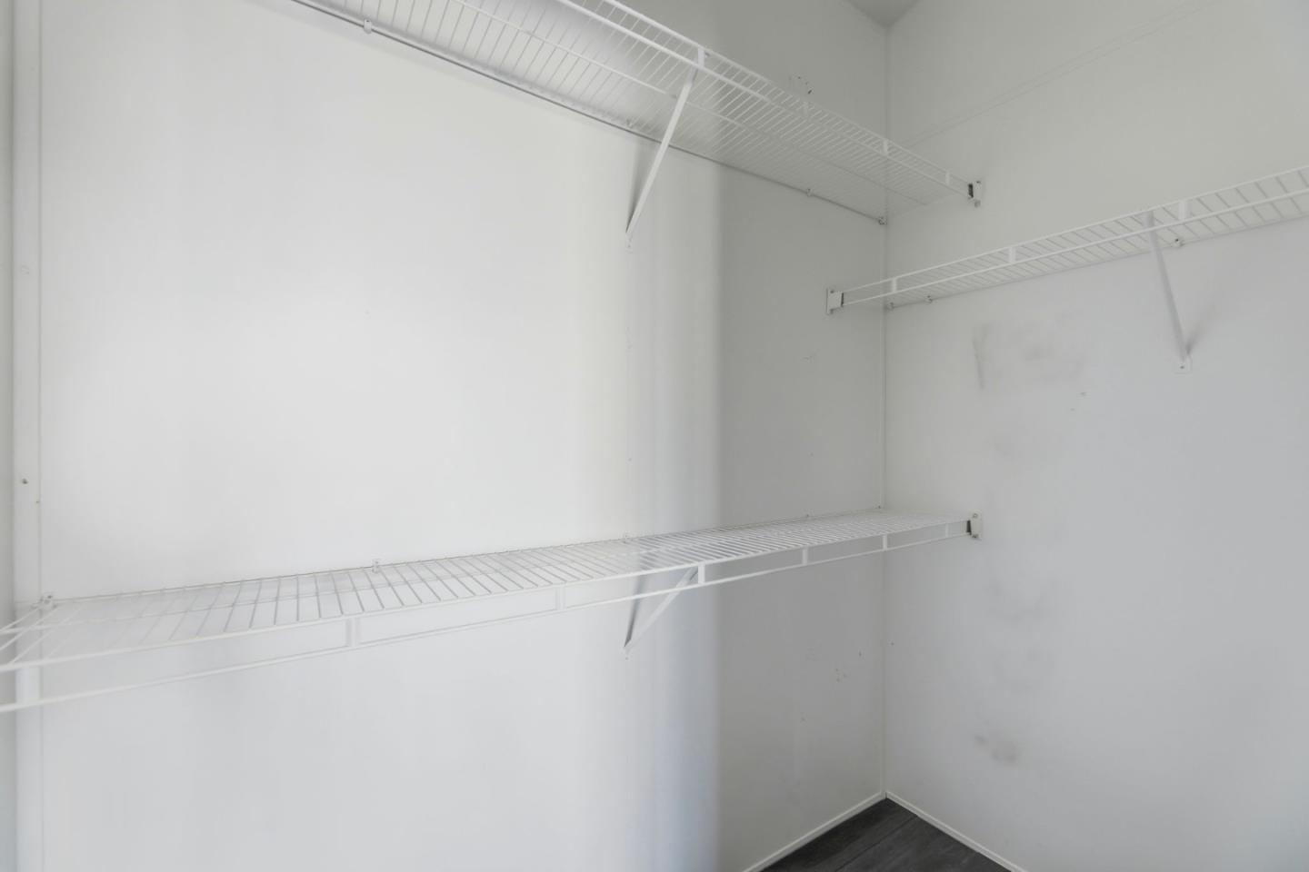 Detail Gallery Image 22 of 33 For 1358 Old Oakland Rd #120,  San Jose,  CA 95112 - 3 Beds | 2 Baths