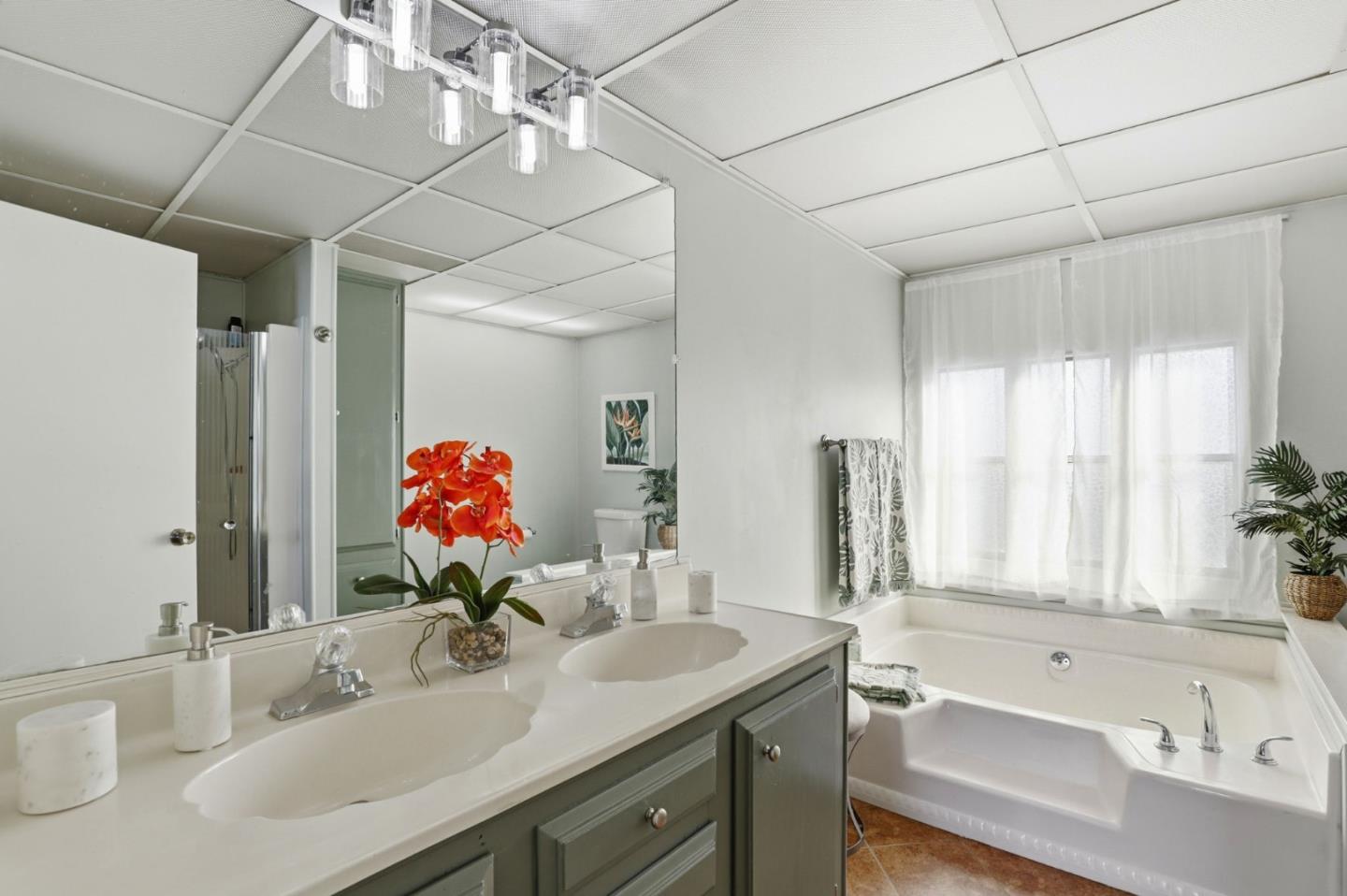 Detail Gallery Image 13 of 31 For 275 Burnett Ave #146,  Morgan Hill,  CA 95037 - 2 Beds | 2 Baths