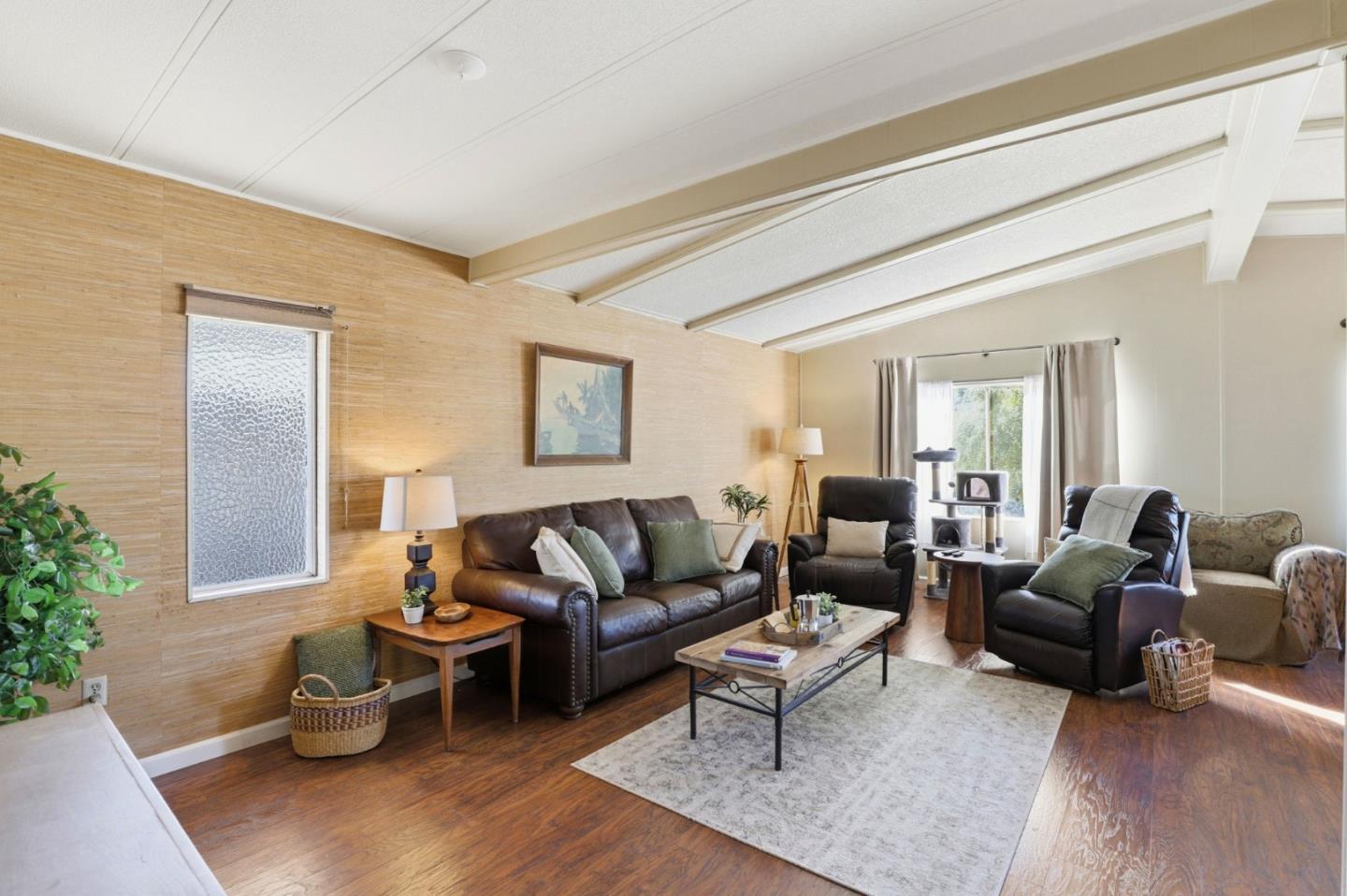 Detail Gallery Image 3 of 31 For 275 Burnett Ave #146,  Morgan Hill,  CA 95037 - 2 Beds | 2 Baths
