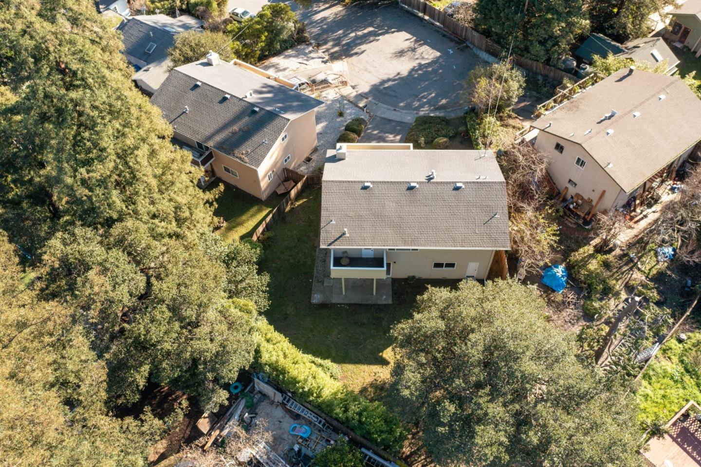 Detail Gallery Image 37 of 39 For 135 Belmont St, Santa Cruz,  CA 95060 - 4 Beds | 2 Baths