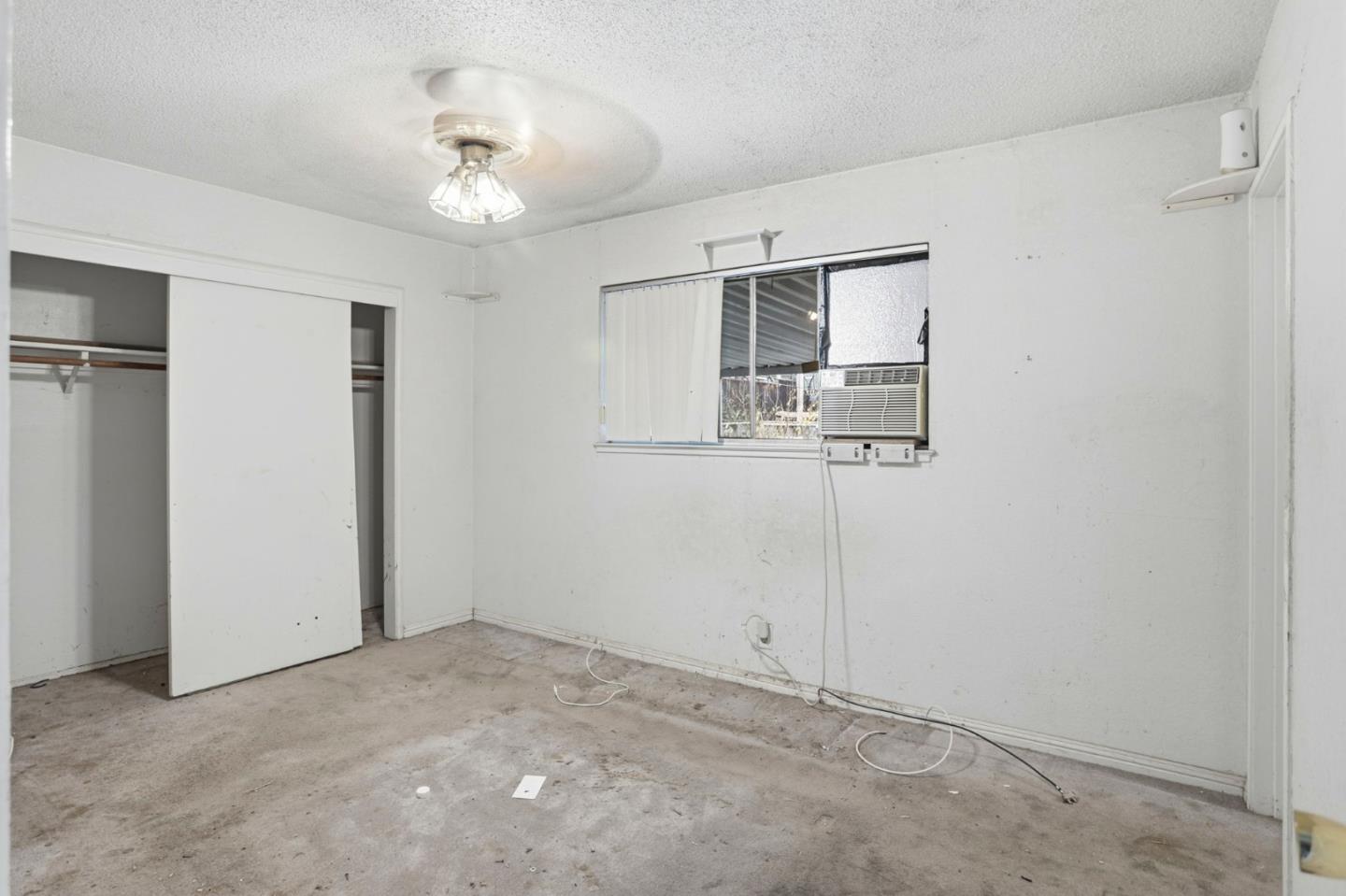 Detail Gallery Image 19 of 34 For 300 N Park Victoria Dr, Milpitas,  CA 95035 - 4 Beds | 2 Baths