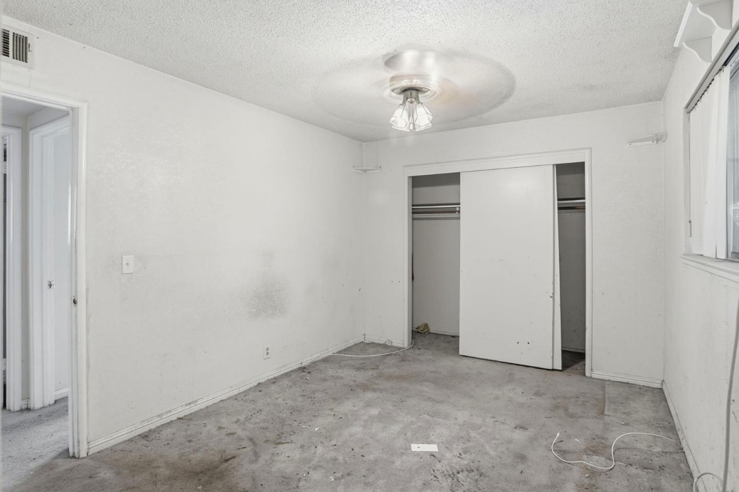 Detail Gallery Image 21 of 34 For 300 N Park Victoria Dr, Milpitas,  CA 95035 - 4 Beds | 2 Baths