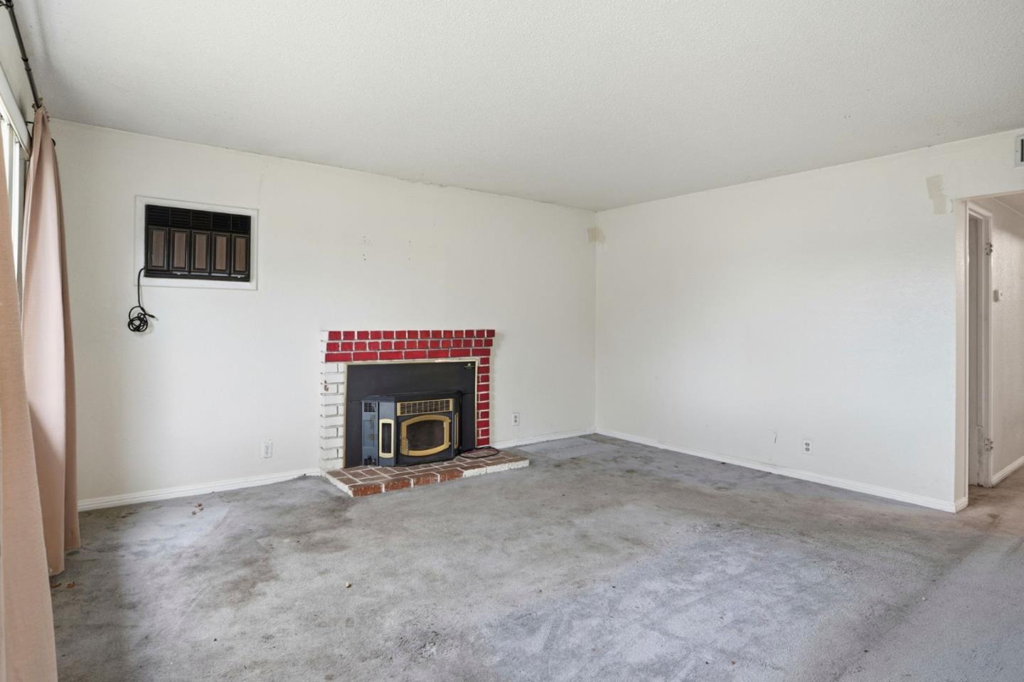 Detail Gallery Image 6 of 34 For 300 N Park Victoria Dr, Milpitas,  CA 95035 - 4 Beds | 2 Baths