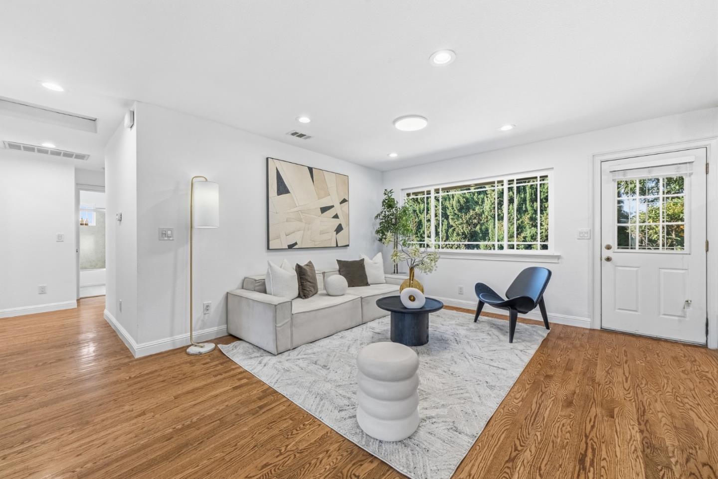 Detail Gallery Image 10 of 40 For 4855 Wheeler Dr, Fremont,  CA 94538 - 4 Beds | 3 Baths