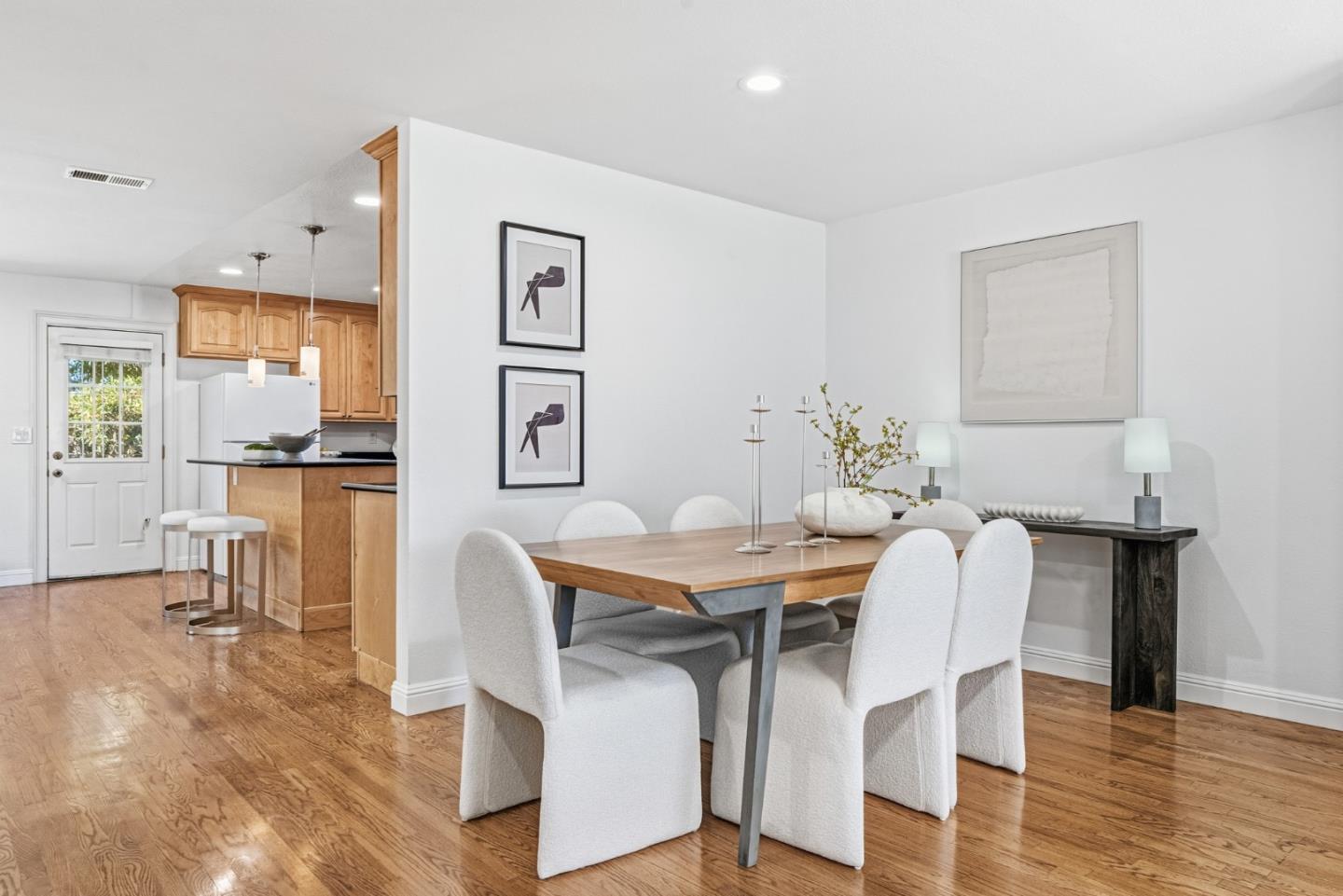 Detail Gallery Image 5 of 40 For 4855 Wheeler Dr, Fremont,  CA 94538 - 4 Beds | 3 Baths