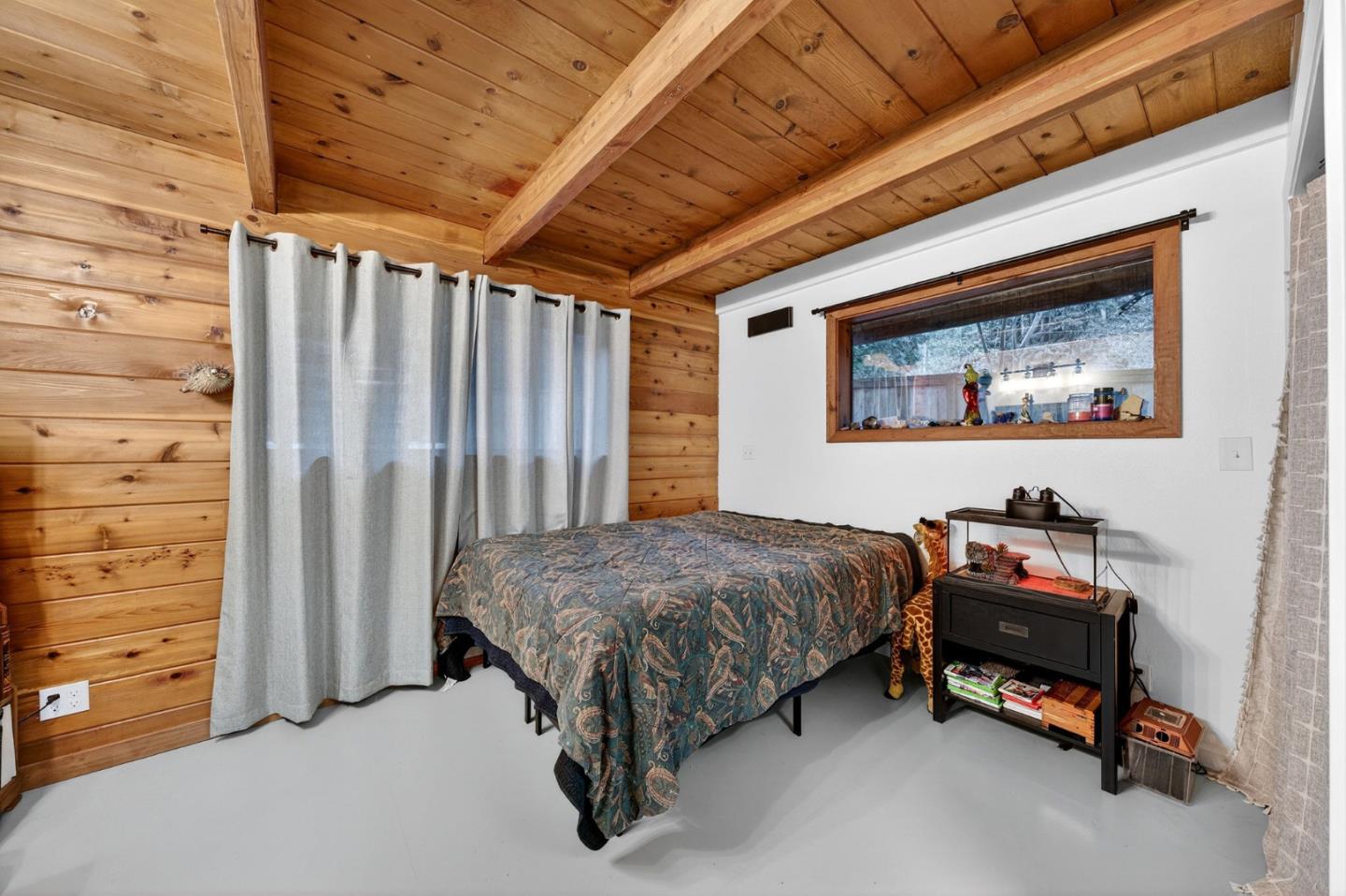 Detail Gallery Image 11 of 31 For 15194 Big Basin Way, Boulder Creek,  CA 95006 - 4 Beds | 3 Baths