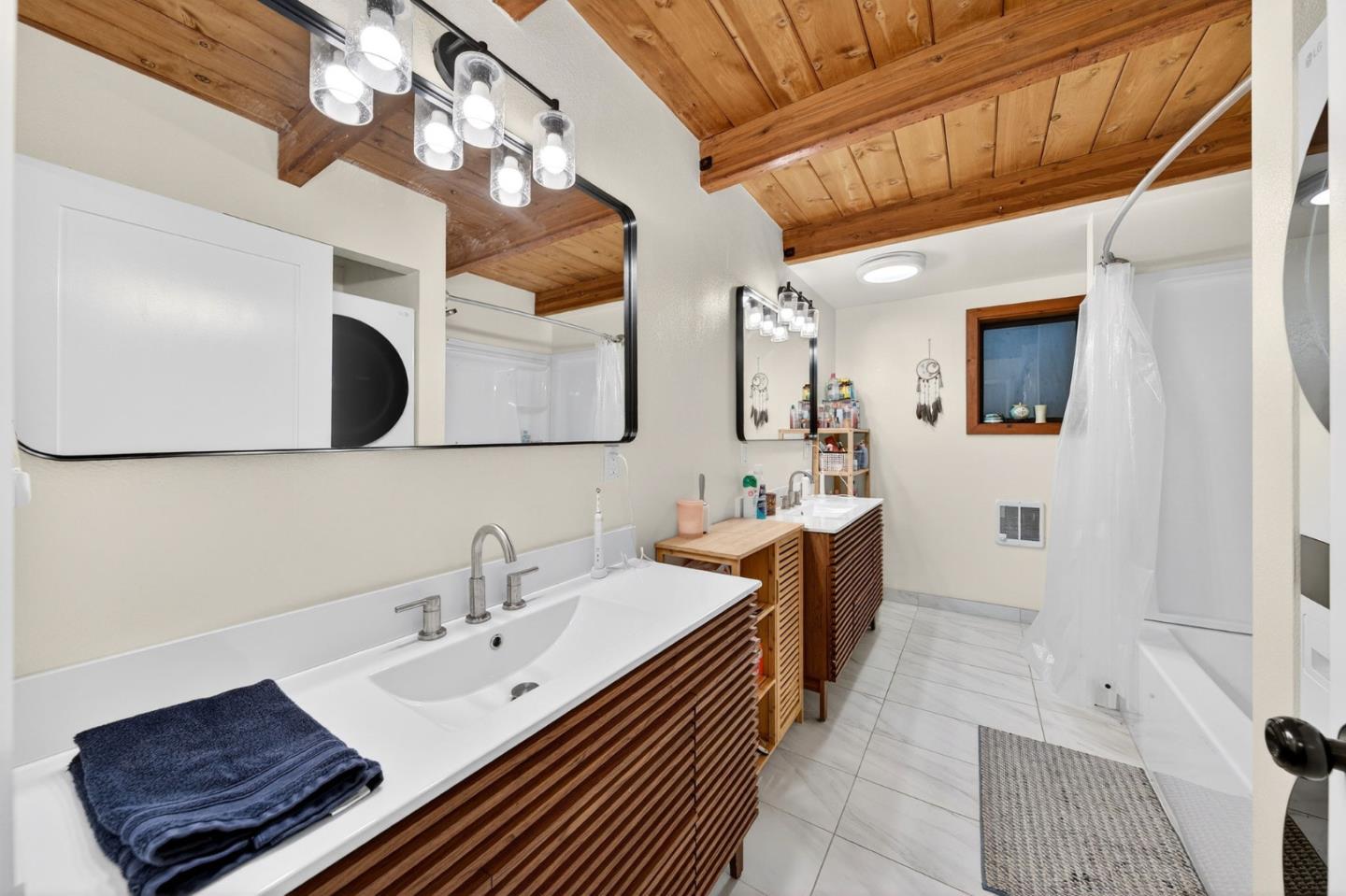 Detail Gallery Image 12 of 31 For 15194 Big Basin Way, Boulder Creek,  CA 95006 - 4 Beds | 3 Baths