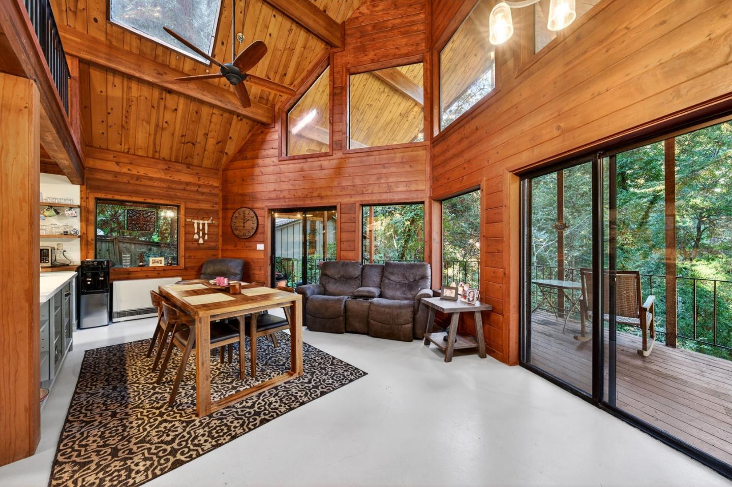 Detail Gallery Image 6 of 31 For 15194 Big Basin Way, Boulder Creek,  CA 95006 - 4 Beds | 3 Baths