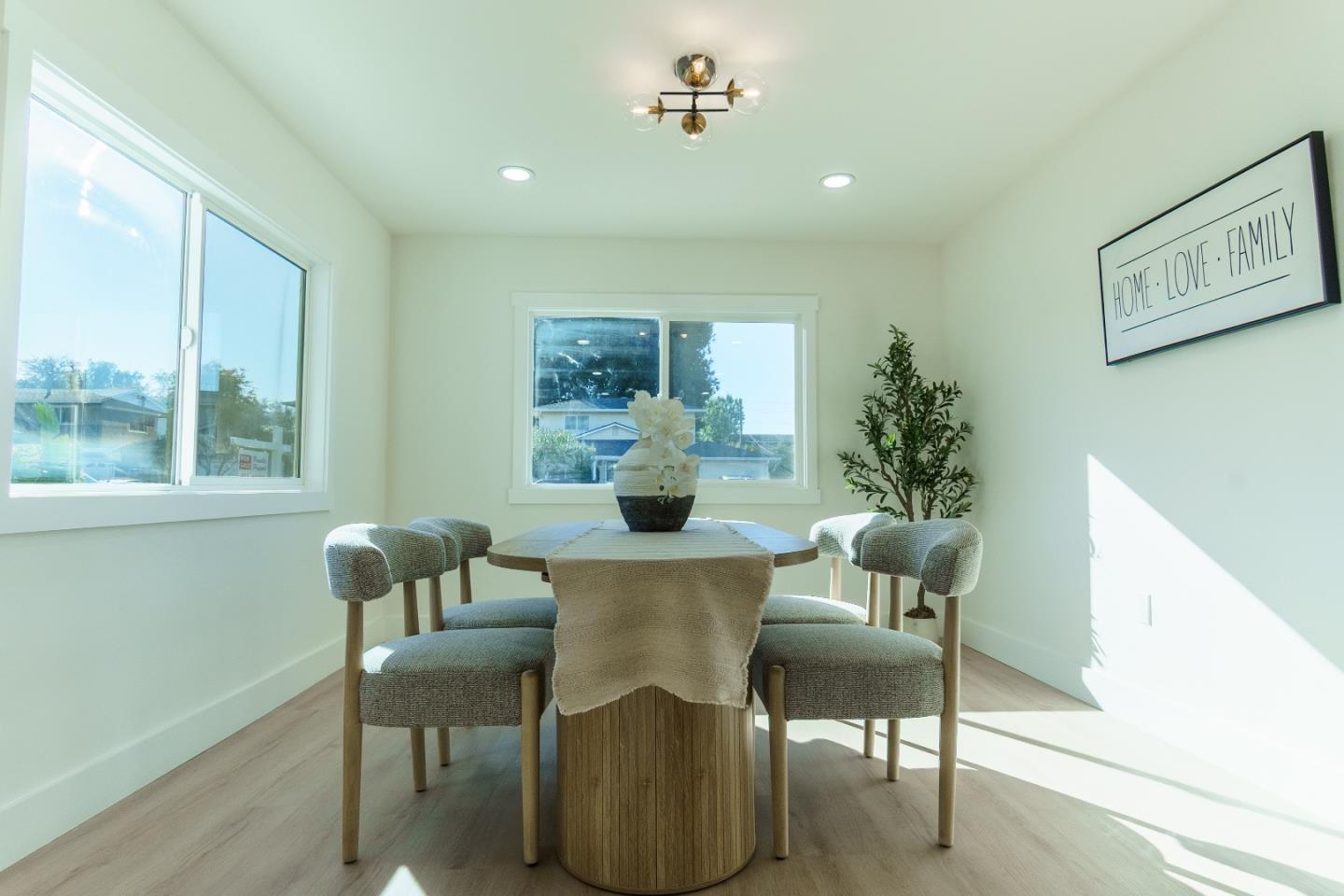 Detail Gallery Image 12 of 20 For 2748 Aida Ave, San Jose,  CA 95122 - 4 Beds | 1/1 Baths